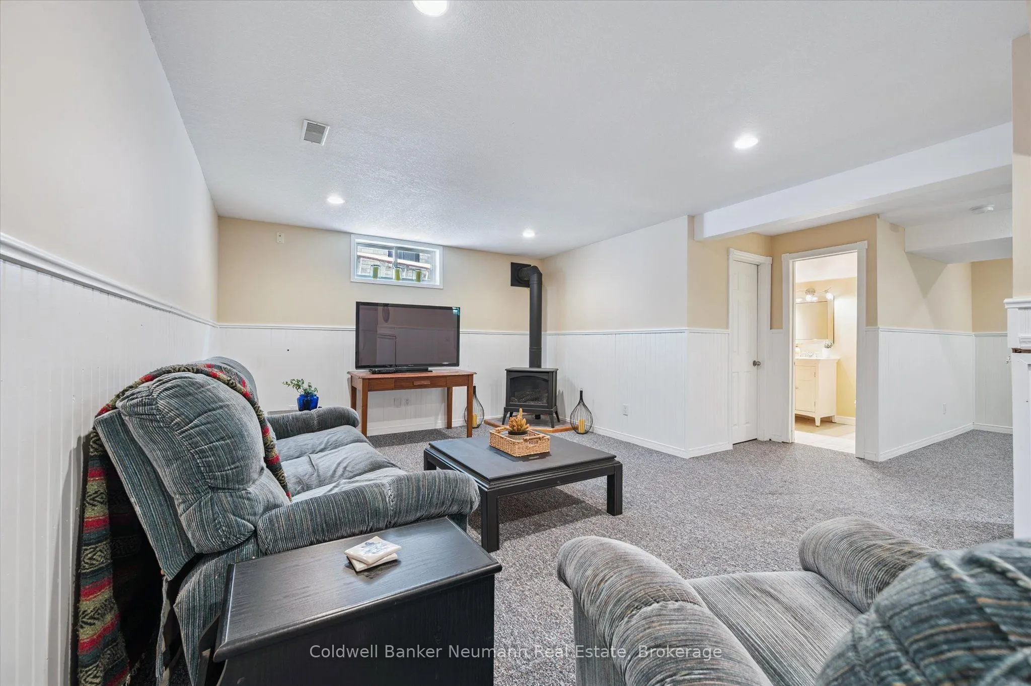 56 Hayward Crescent