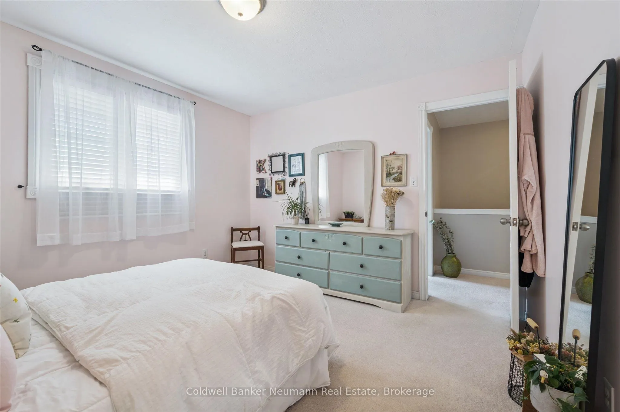 56 Hayward Crescent