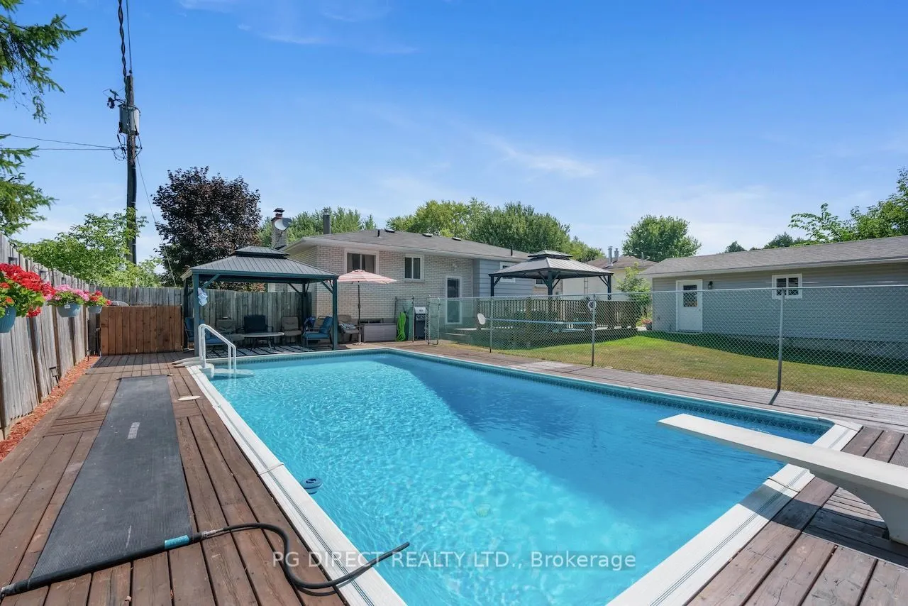 2802 Myrtle Place