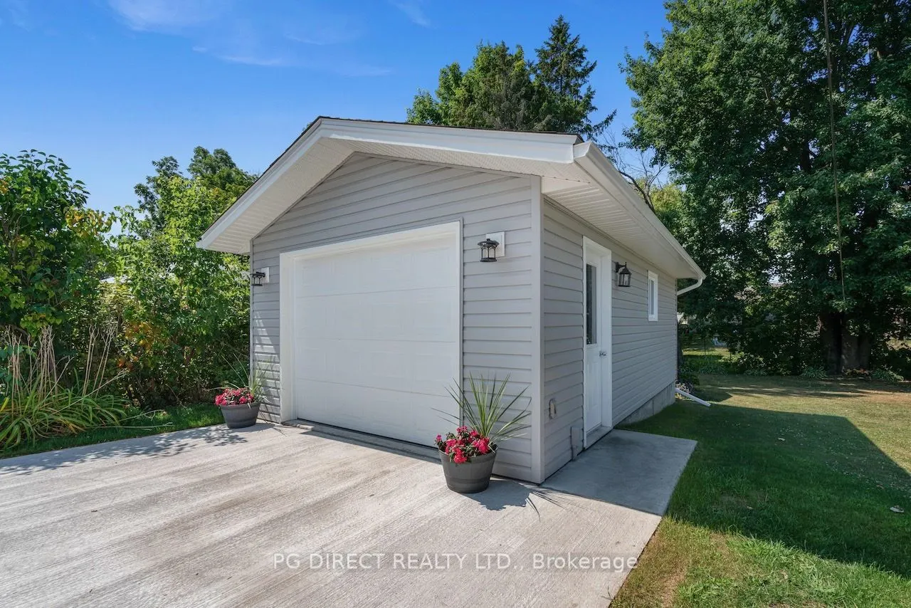 2802 Myrtle Place
