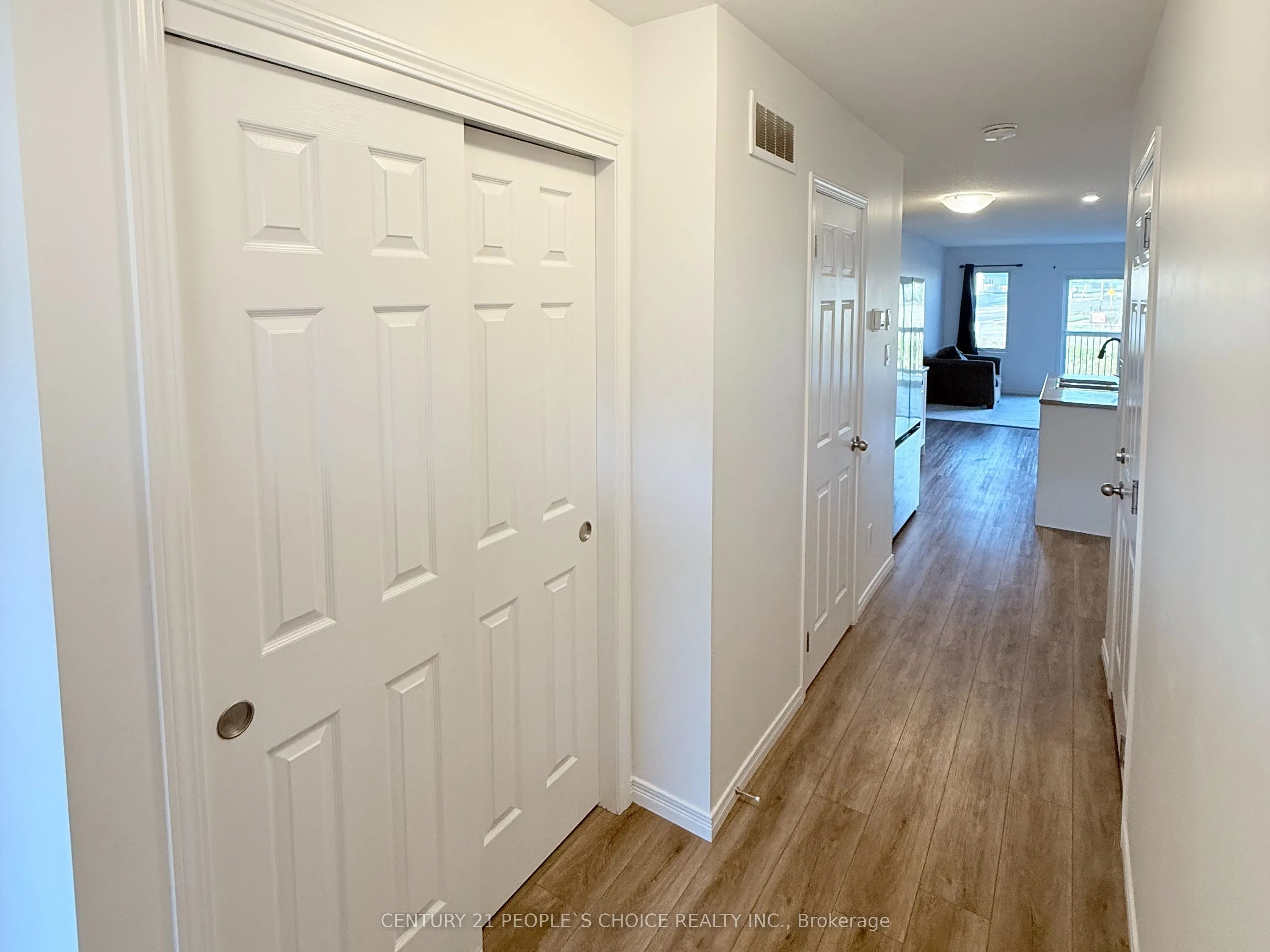 8 West mill Street, #8