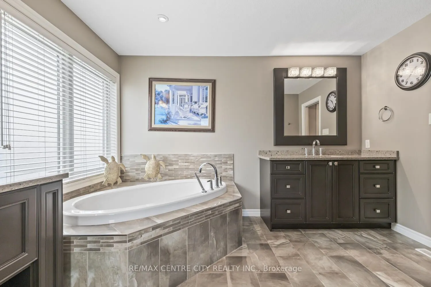 458 Eagletrace Drive