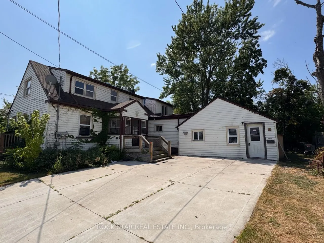 646 Deere Street