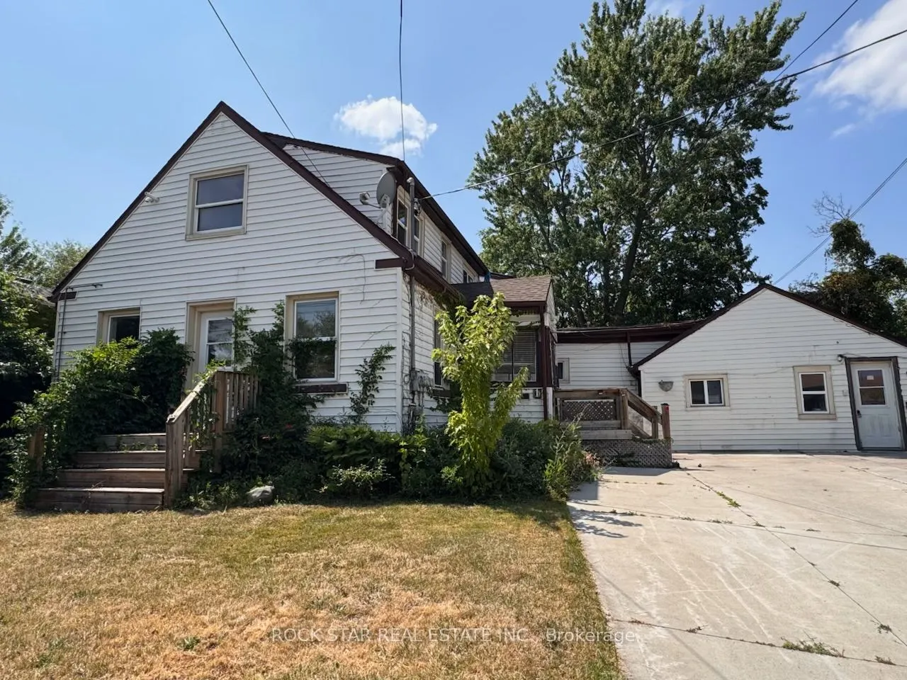 646 Deere Street