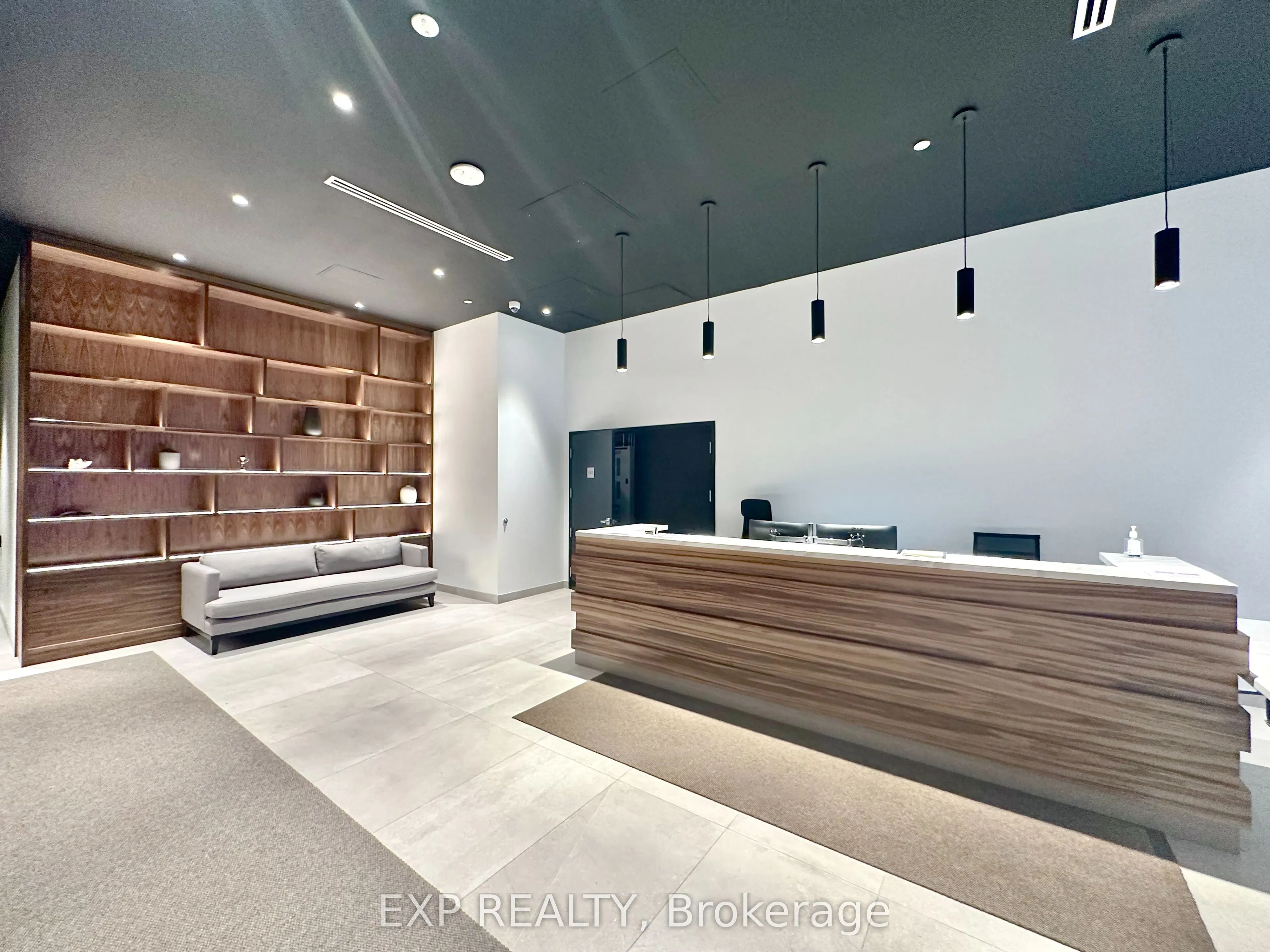 340 Queen Street, #708