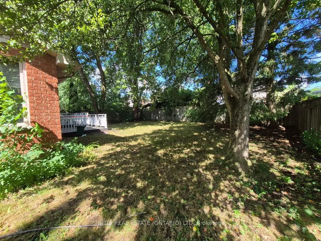 95 Wendy Crescent