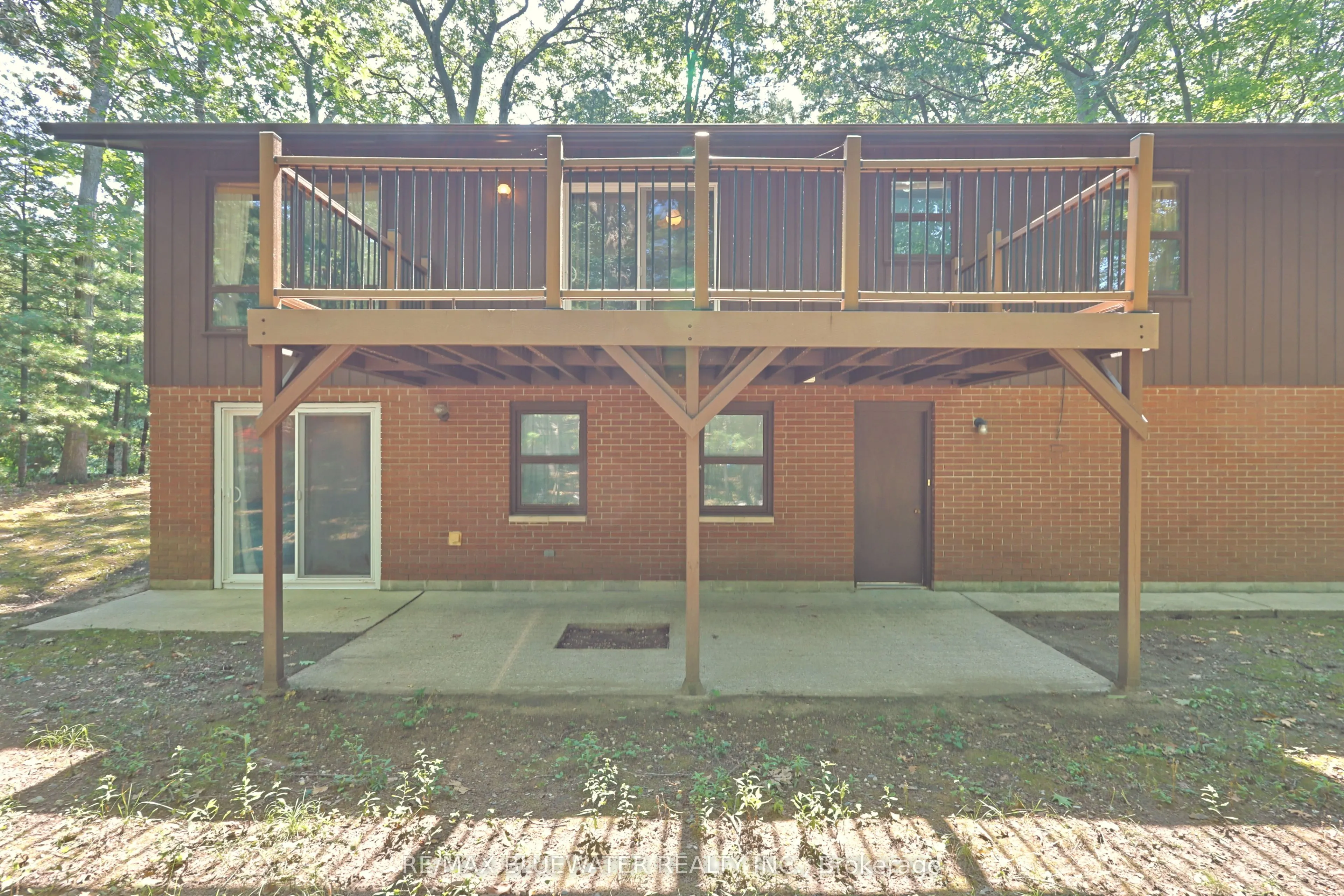10346 Pines Parkway