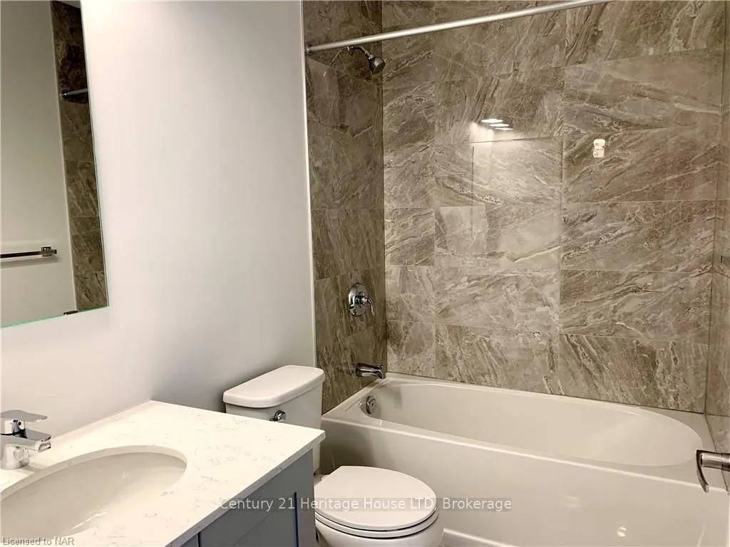 7711 Green Vista Gate, #716