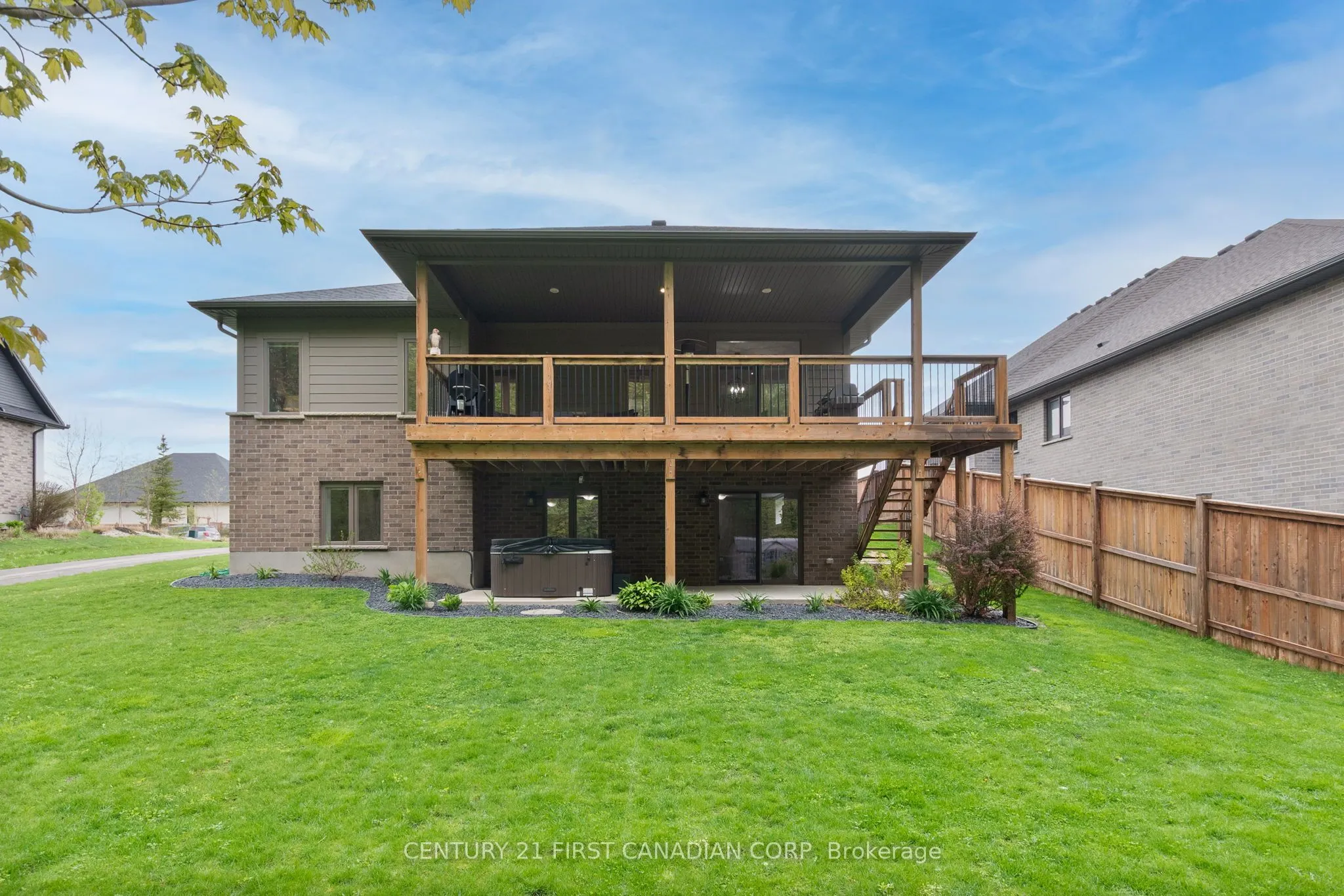52 Kemp Crescent