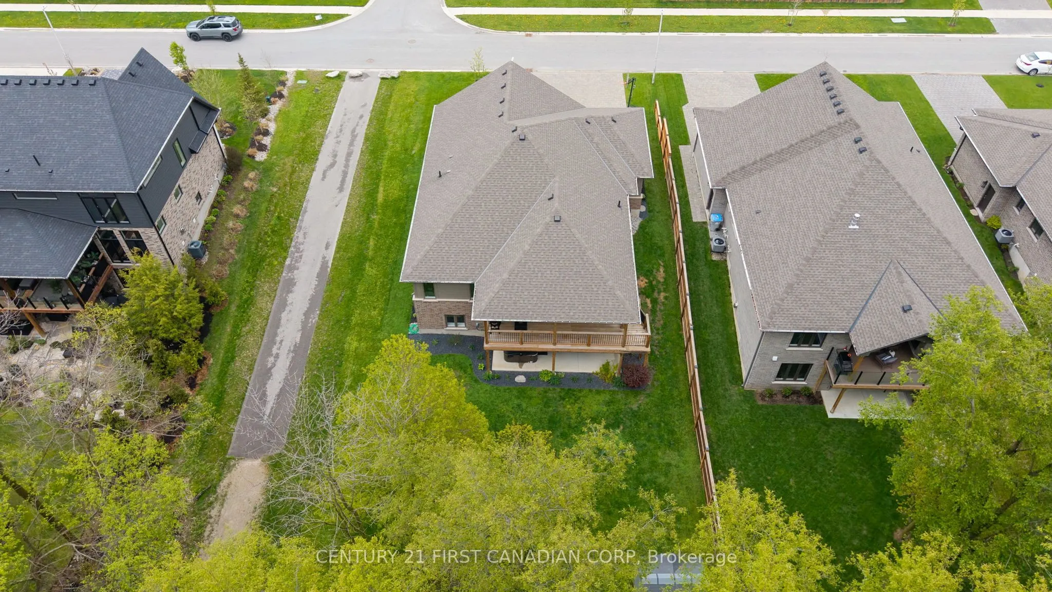 52 Kemp Crescent