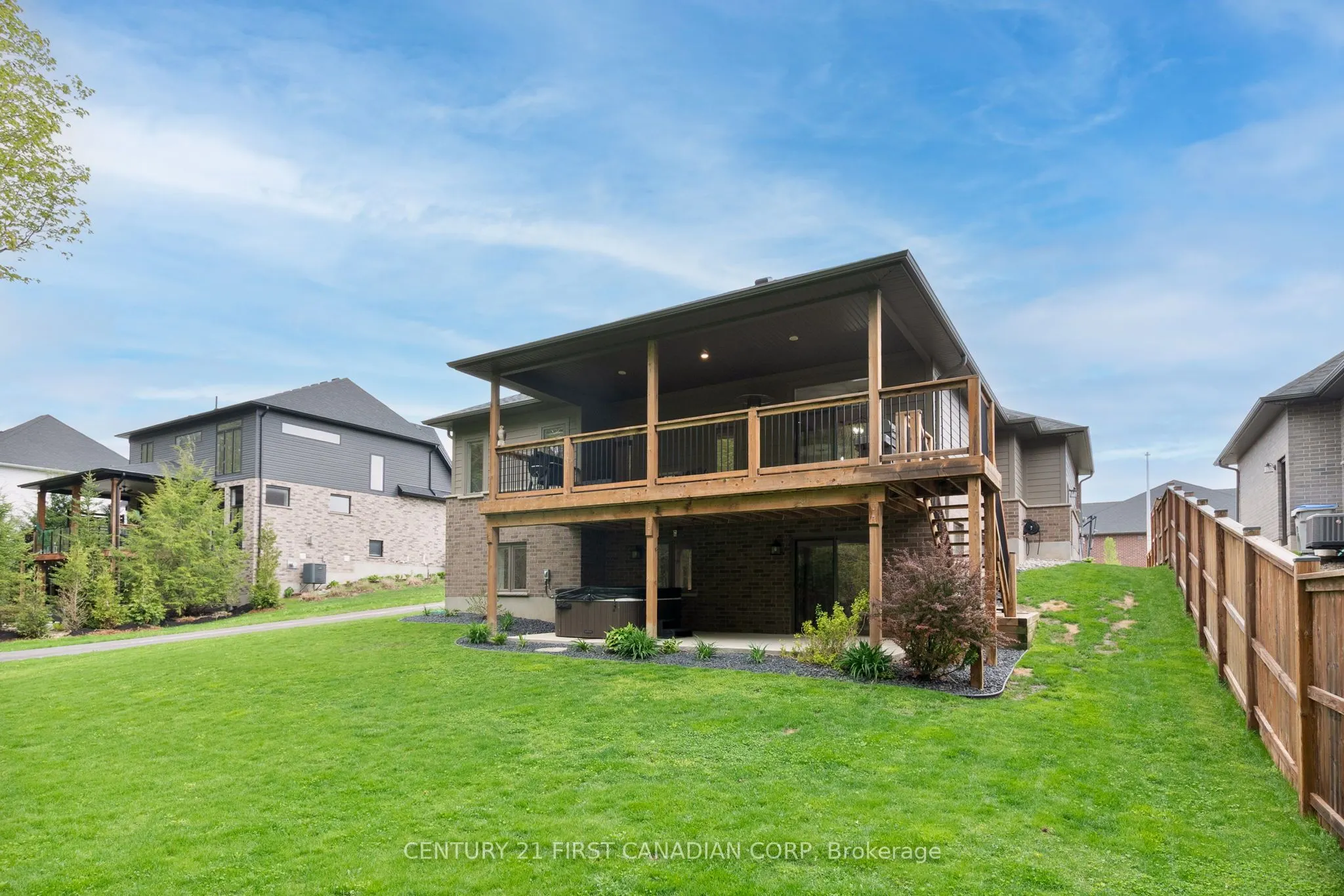 52 Kemp Crescent