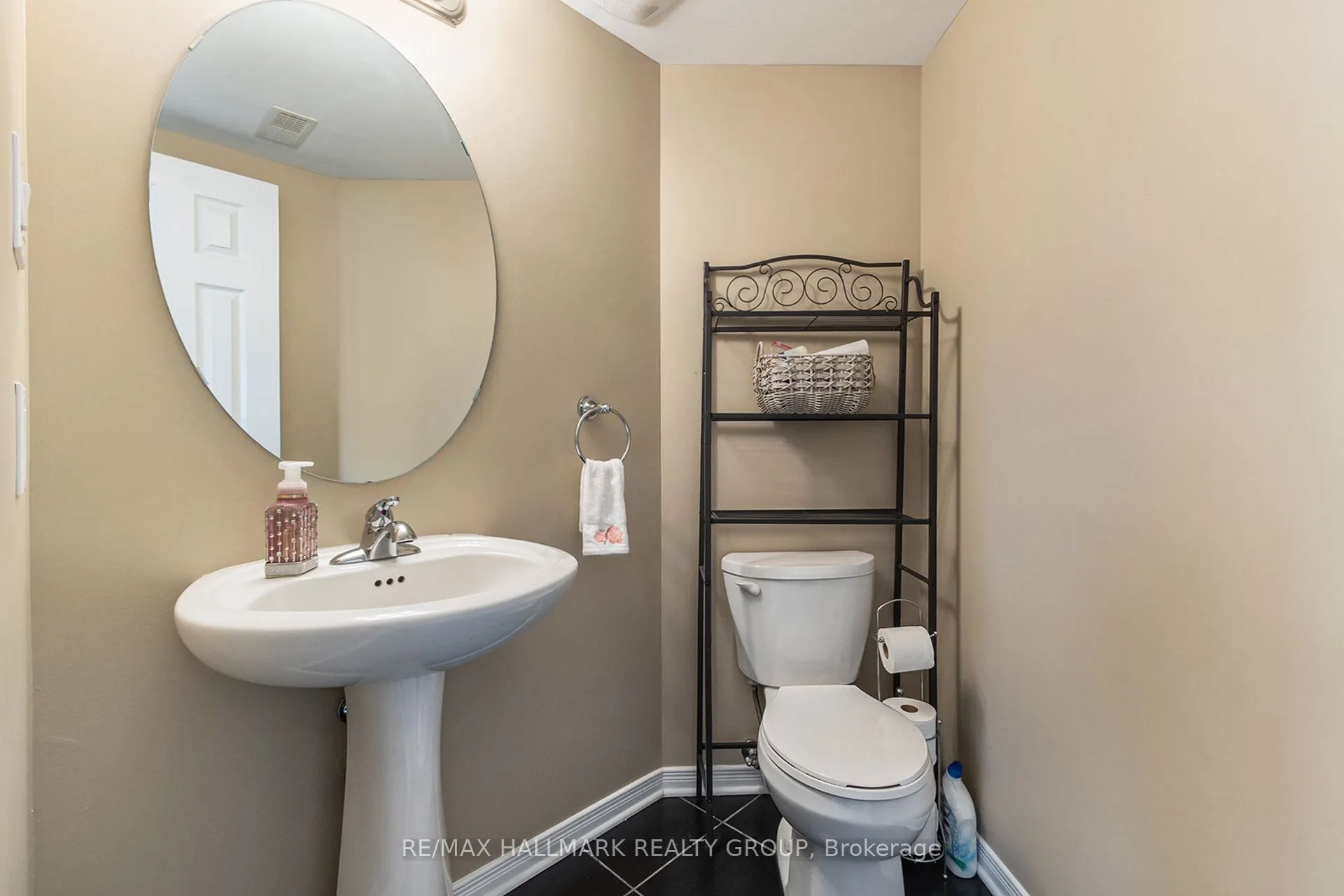 327 Galston Private, #16