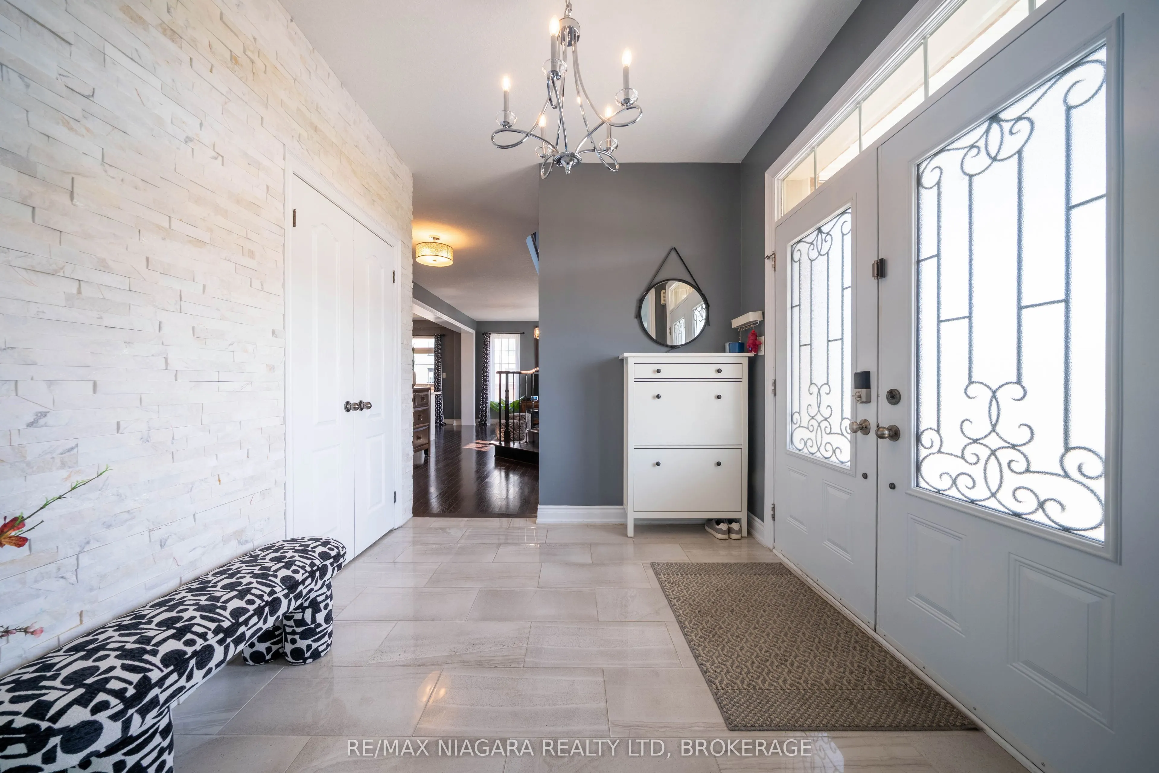 8285 ELDERBERRY Drive