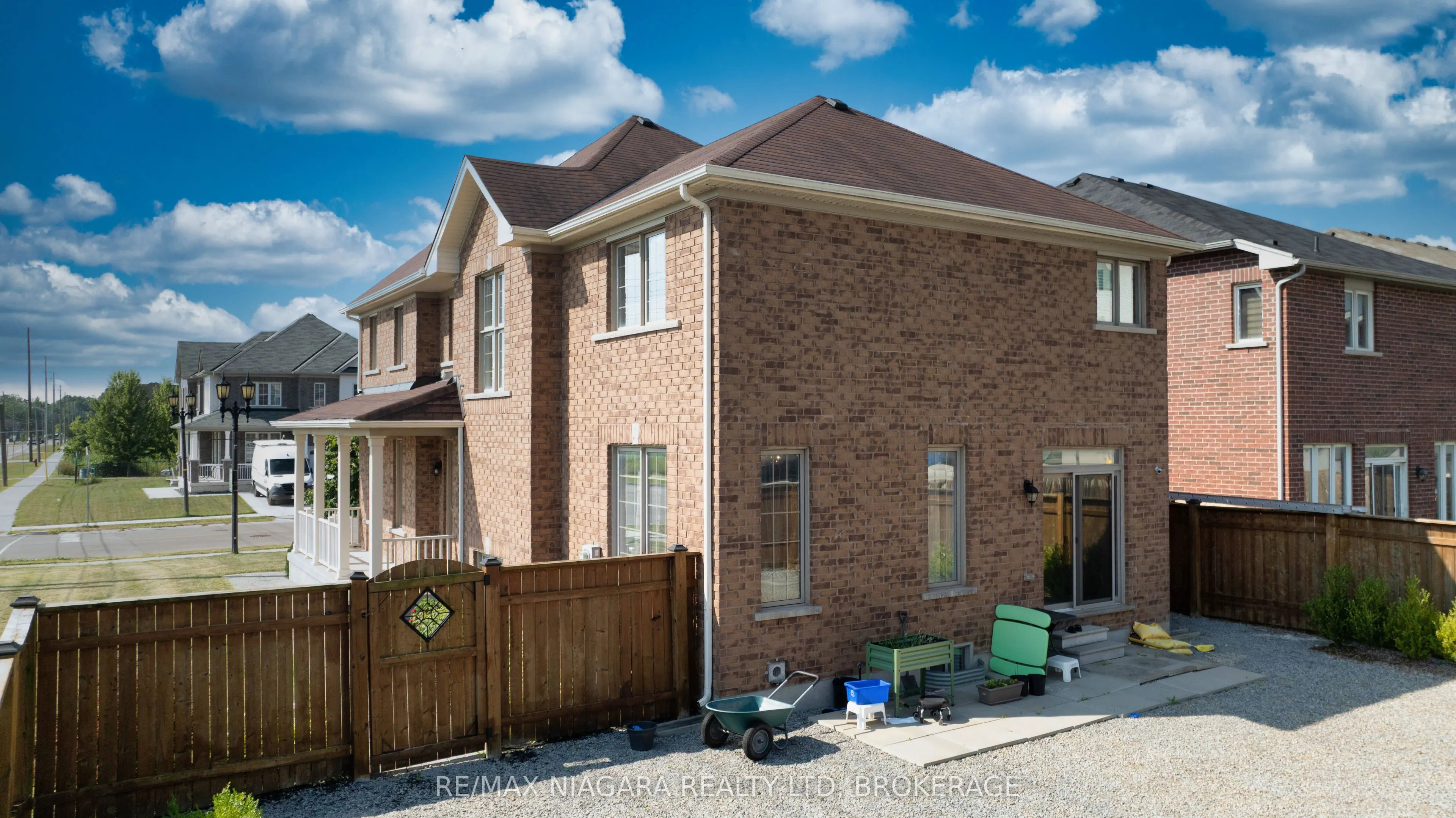 8285 ELDERBERRY Drive