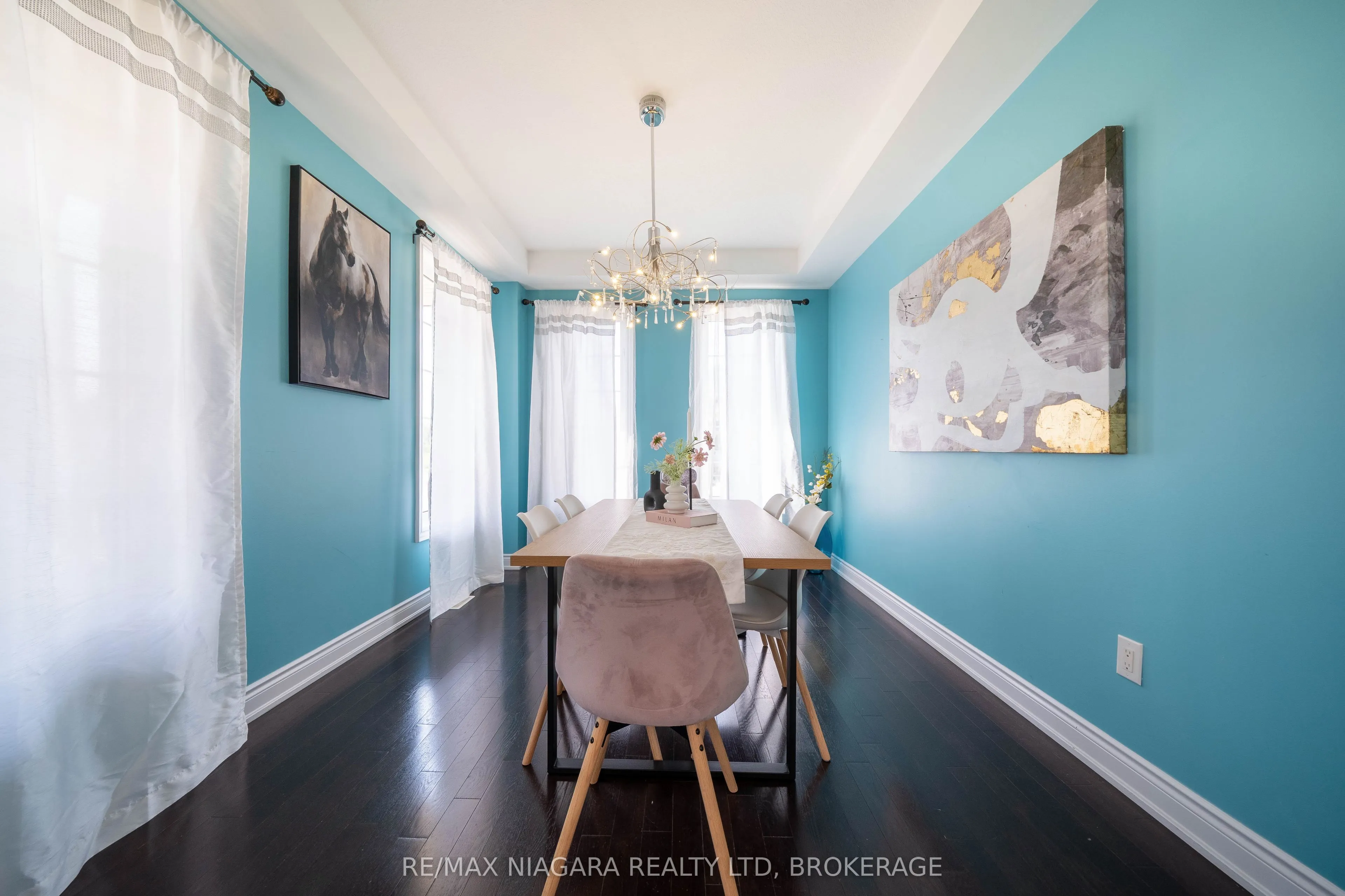 8285 ELDERBERRY Drive