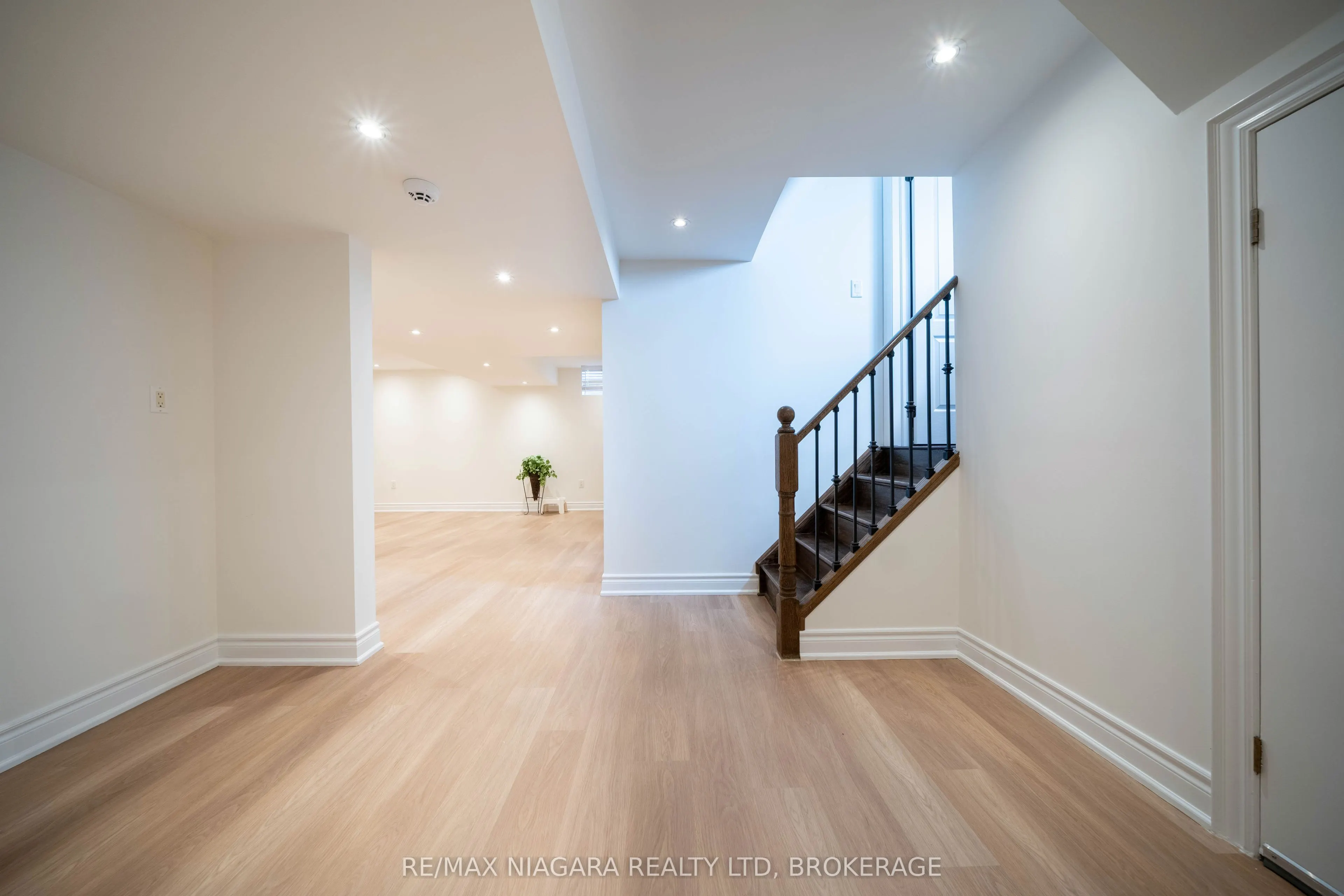 8285 ELDERBERRY Drive