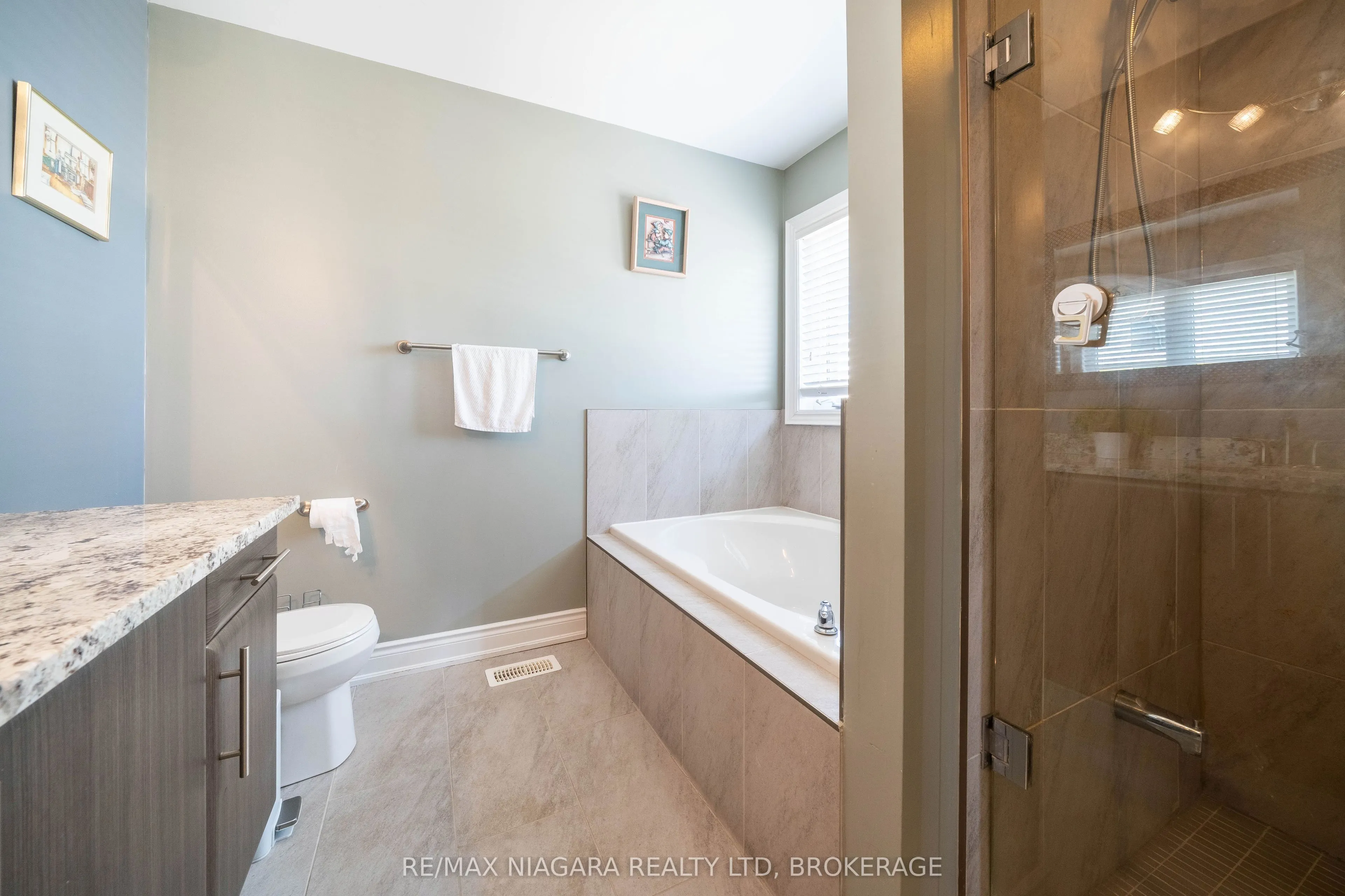 8285 ELDERBERRY Drive