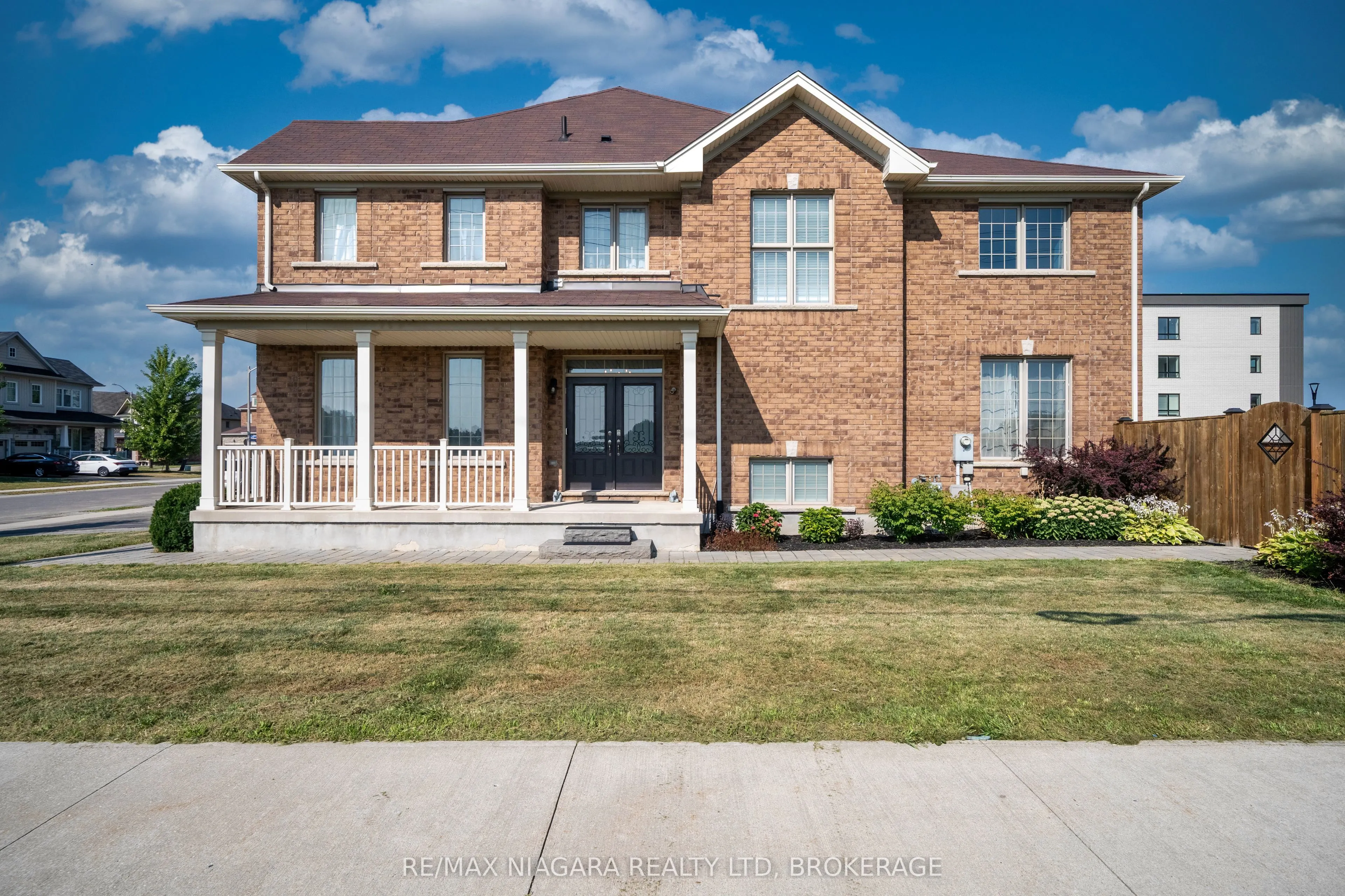 8285 ELDERBERRY Drive