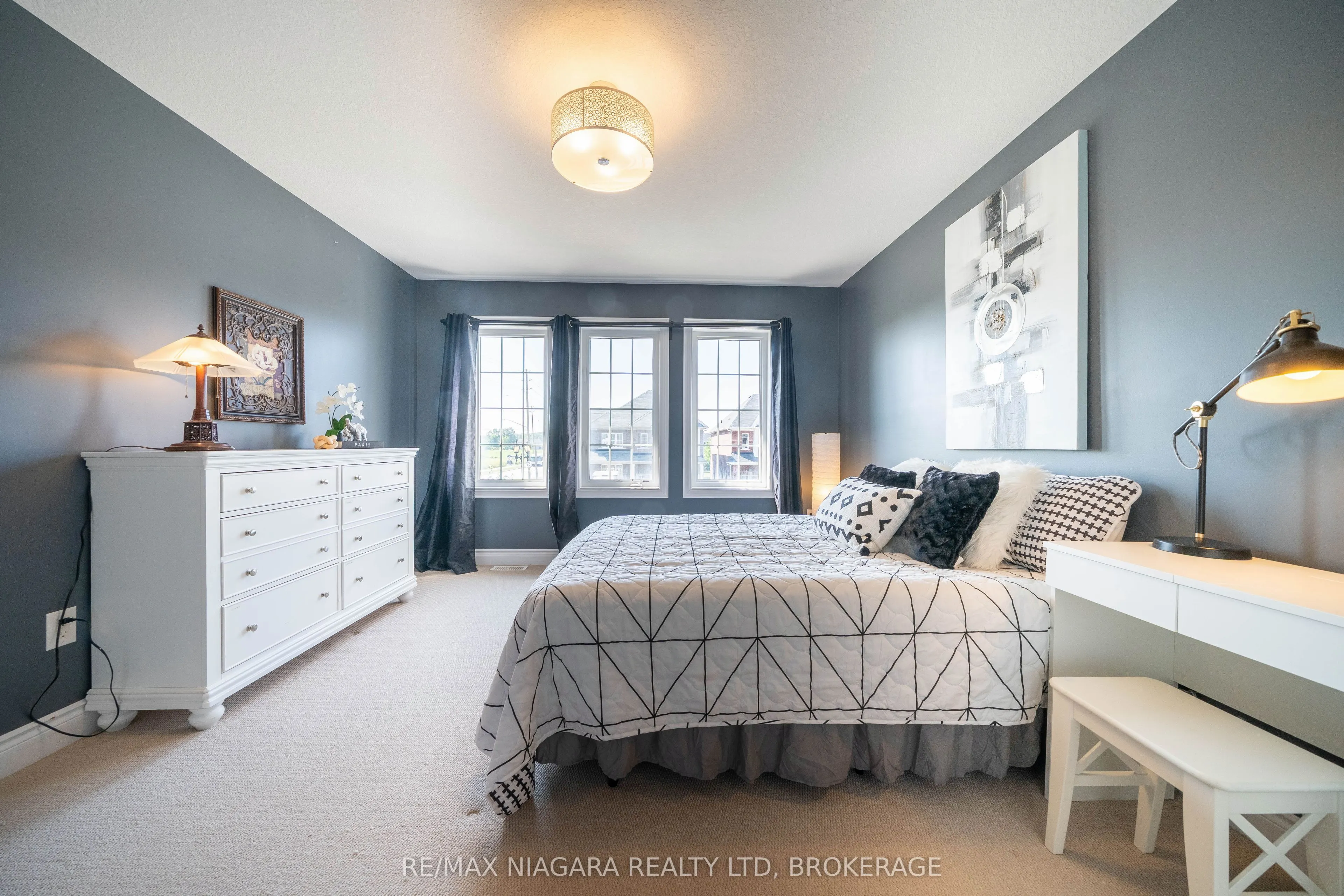 8285 ELDERBERRY Drive