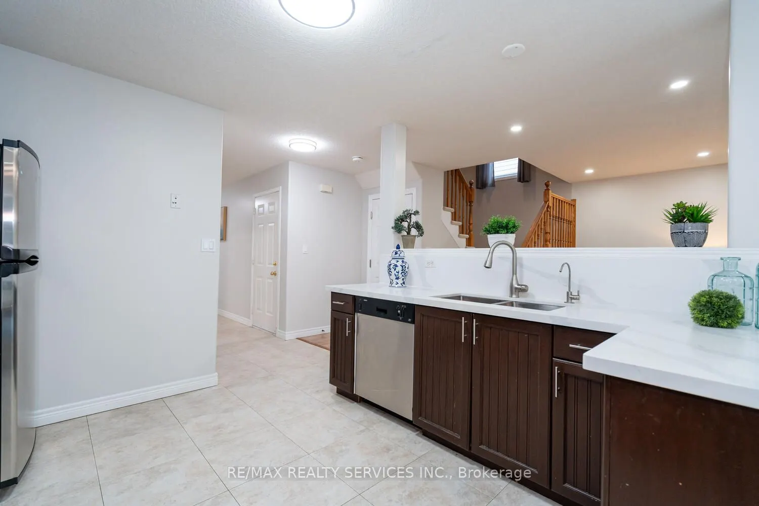 704 Black Cherry Street