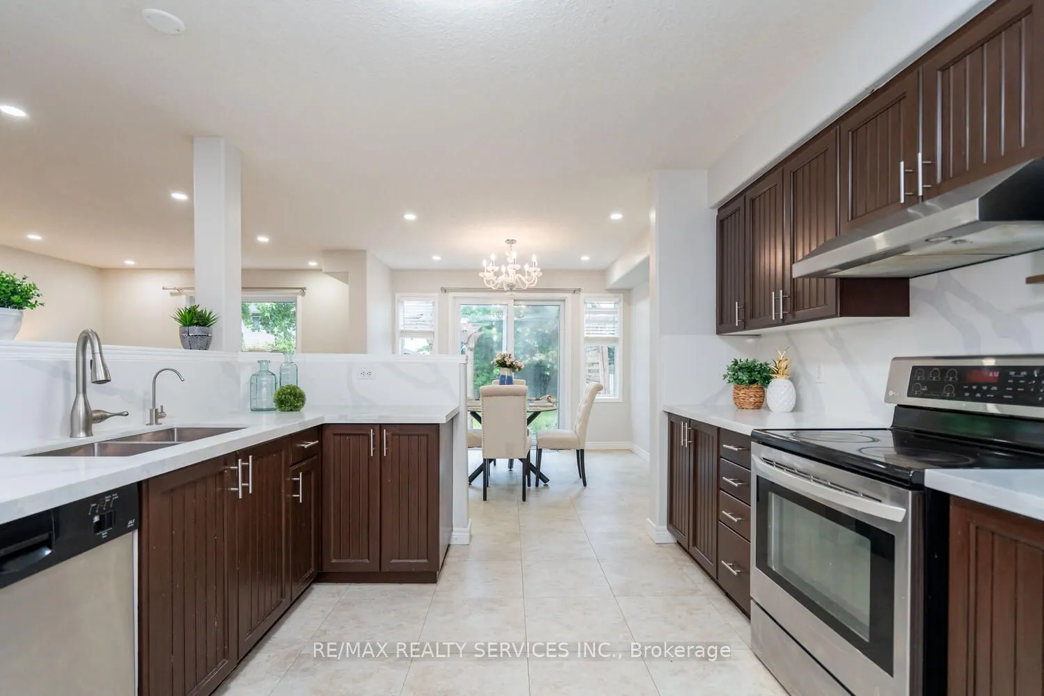704 Black Cherry Street