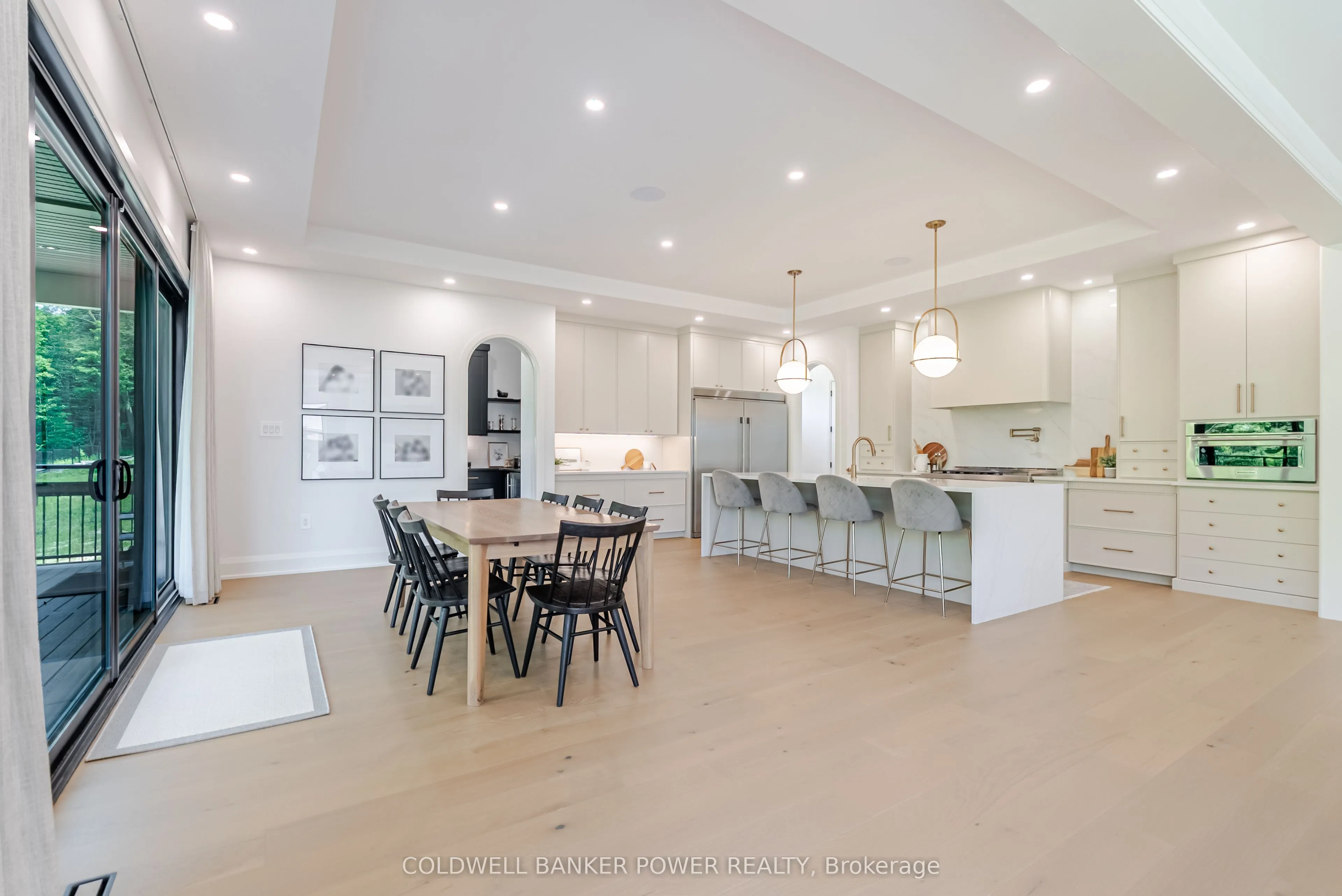 720 Apricot Drive, #14