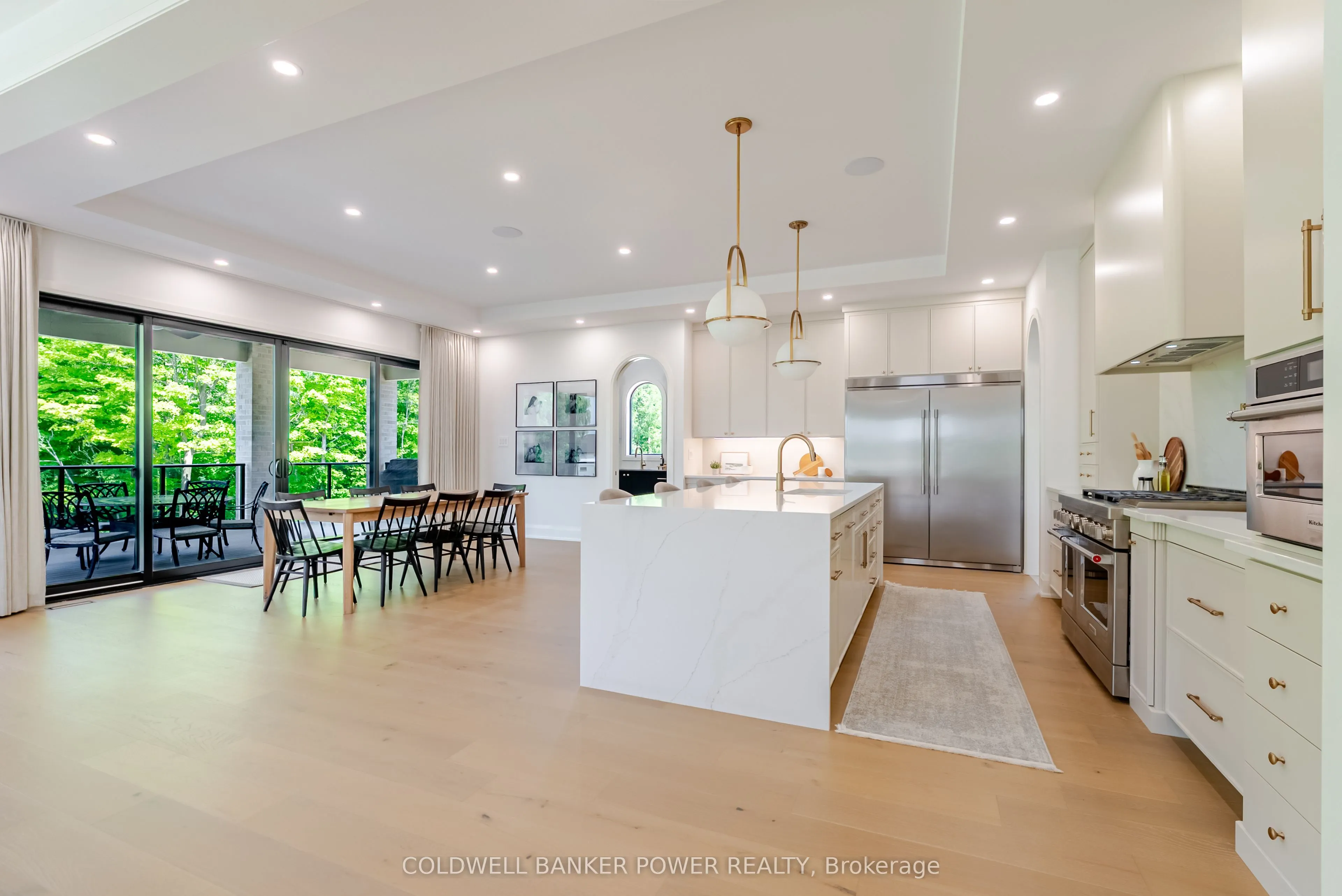 720 Apricot Drive, #14