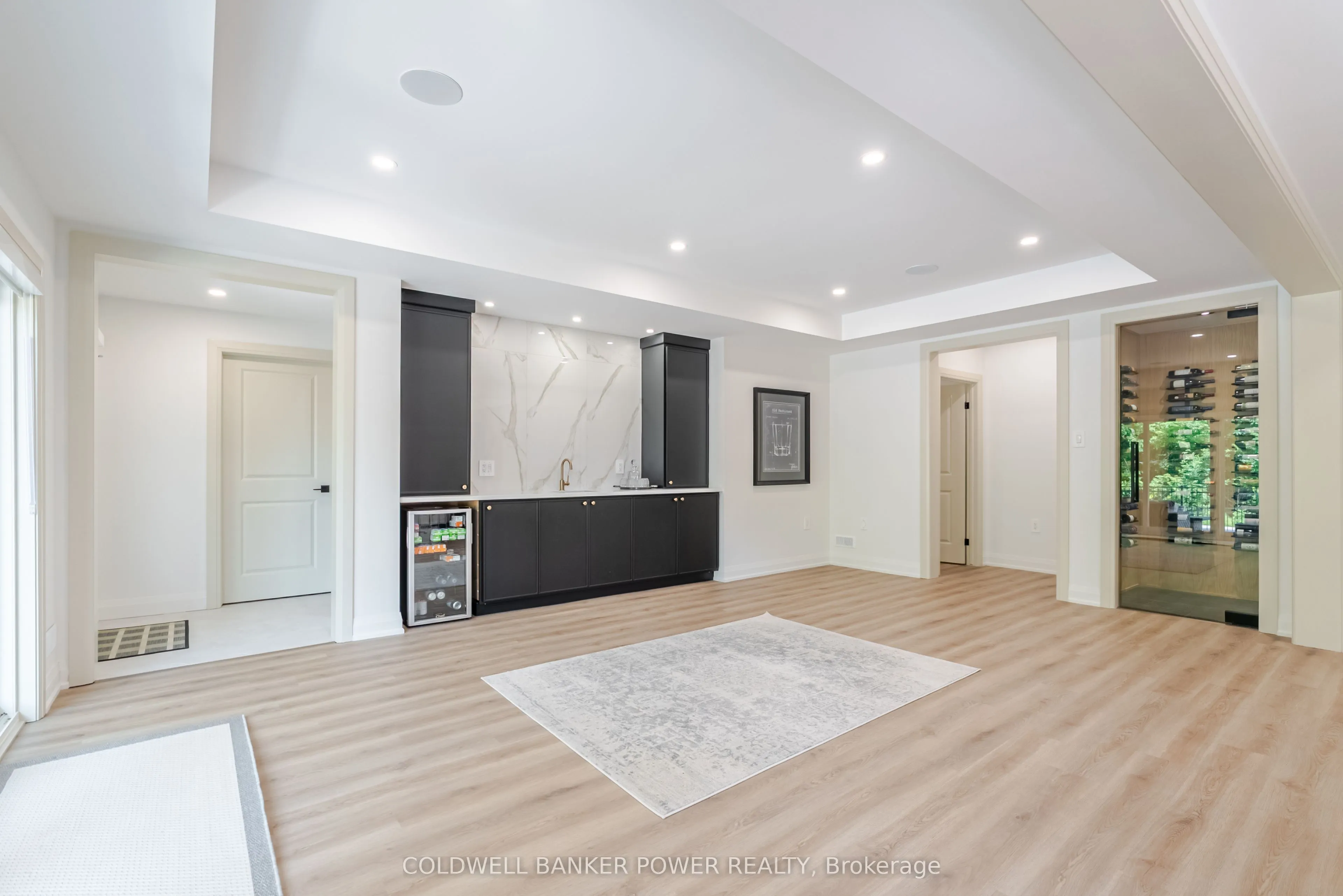 720 Apricot Drive, #14