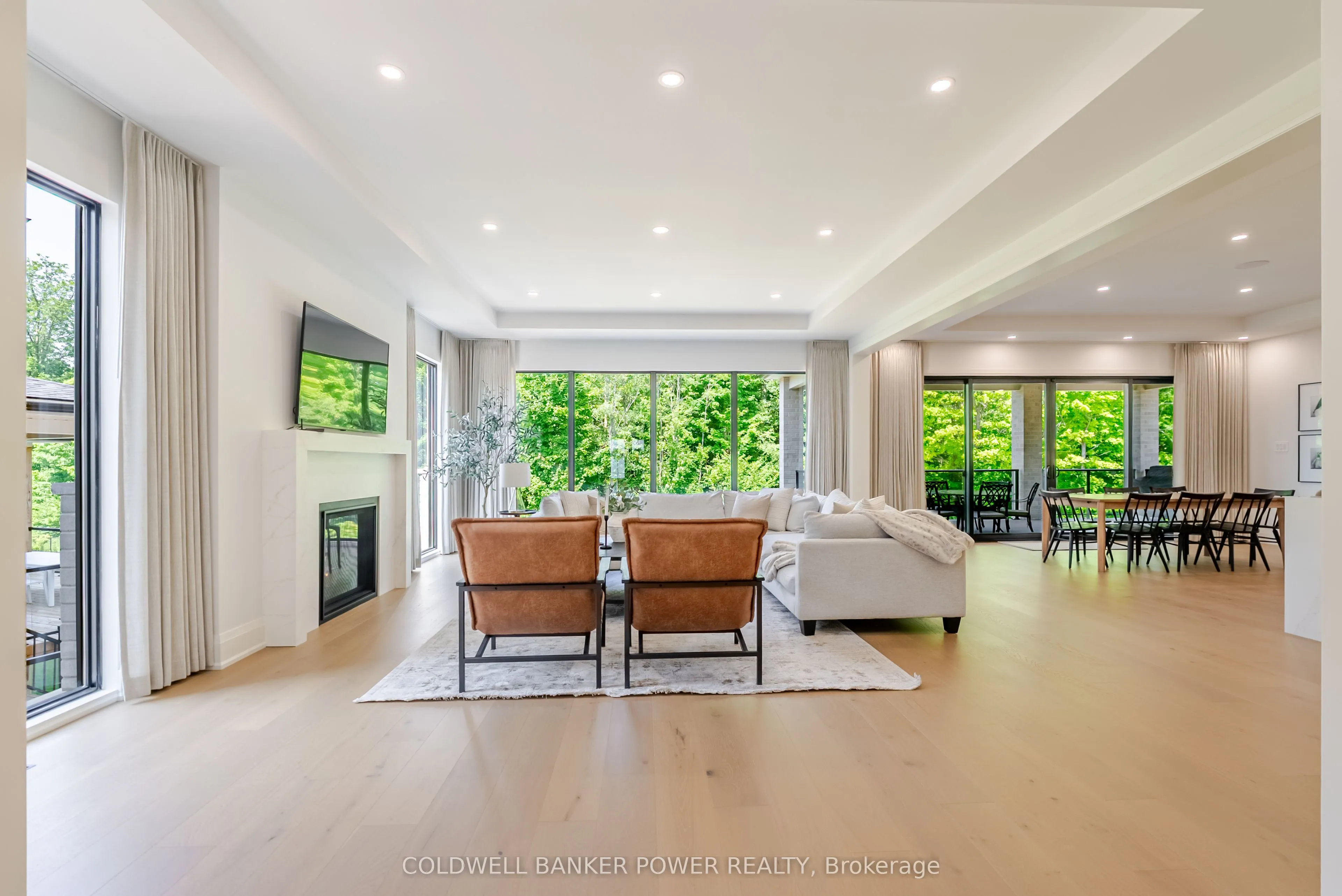720 Apricot Drive, #14