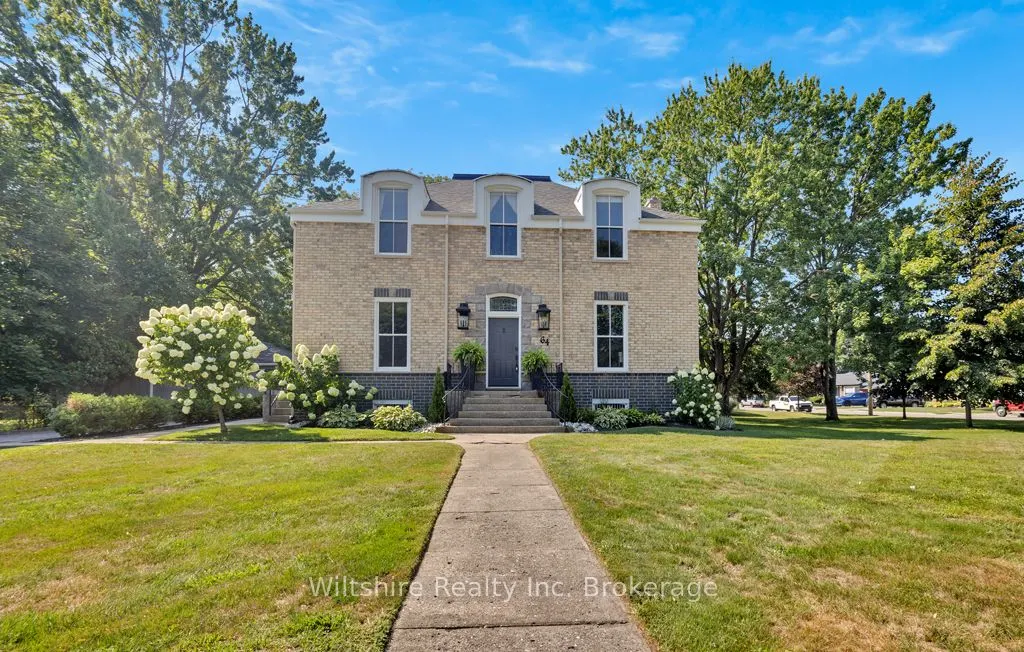 64 South Street W