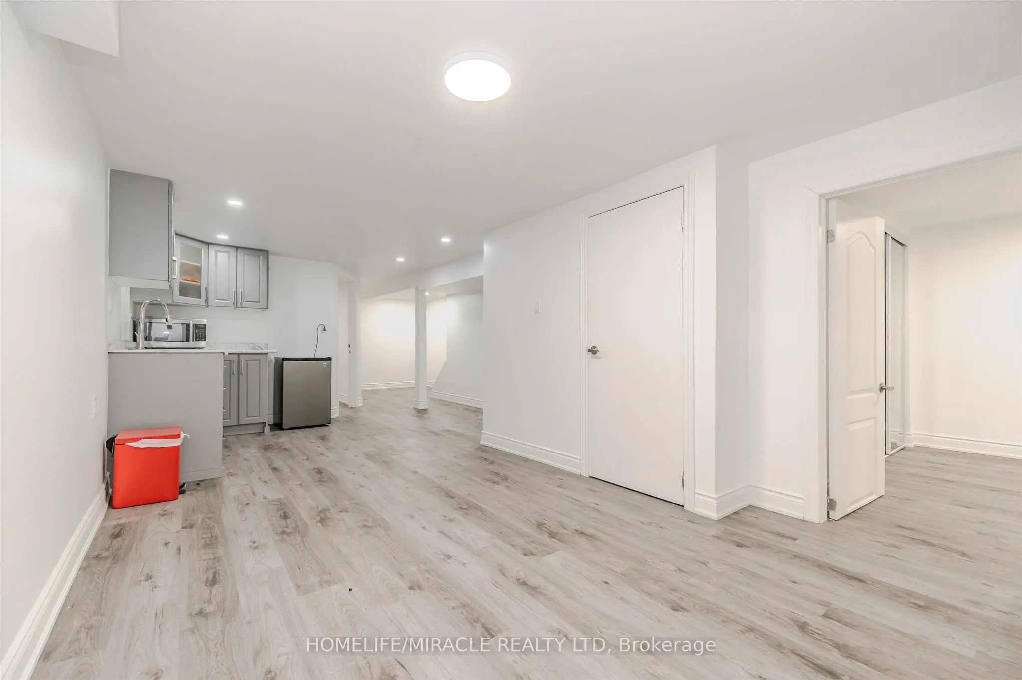 235 Ferguson Avenue, #4