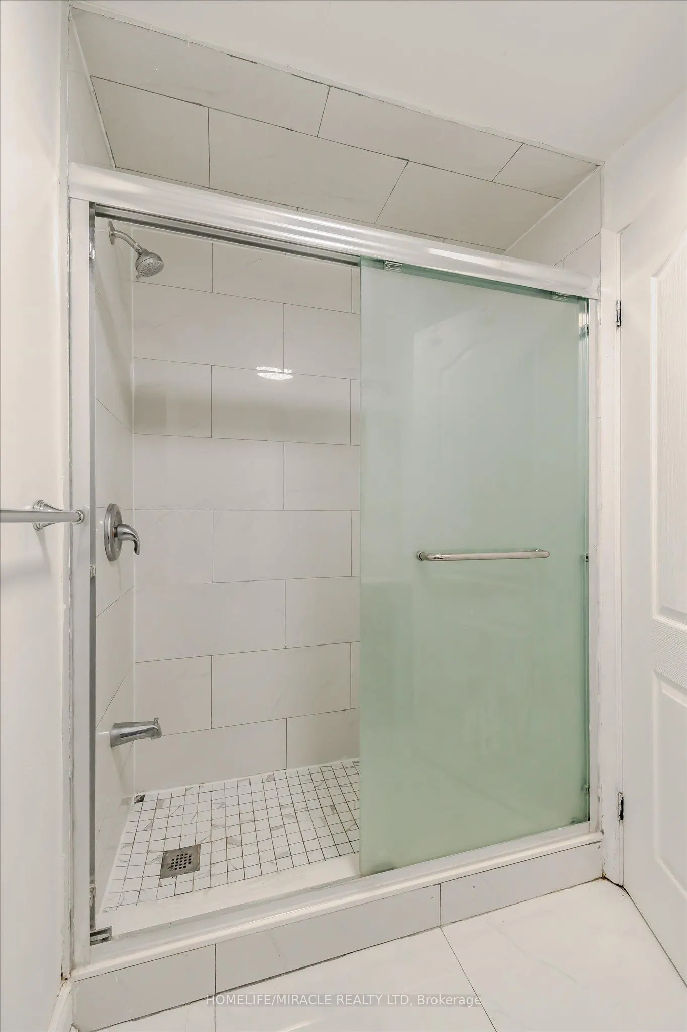 235 Ferguson Avenue, #4