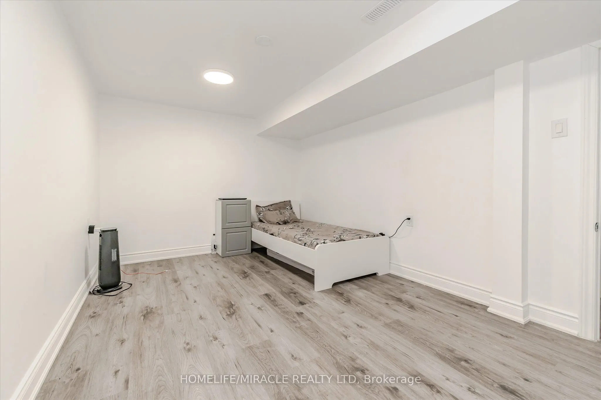 235 Ferguson Avenue, #4