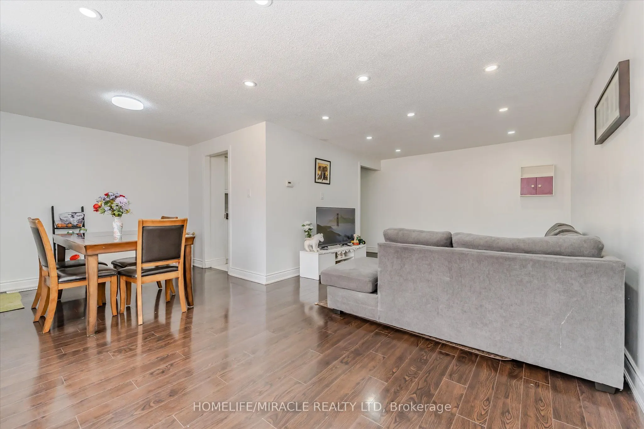 235 Ferguson Avenue, #4
