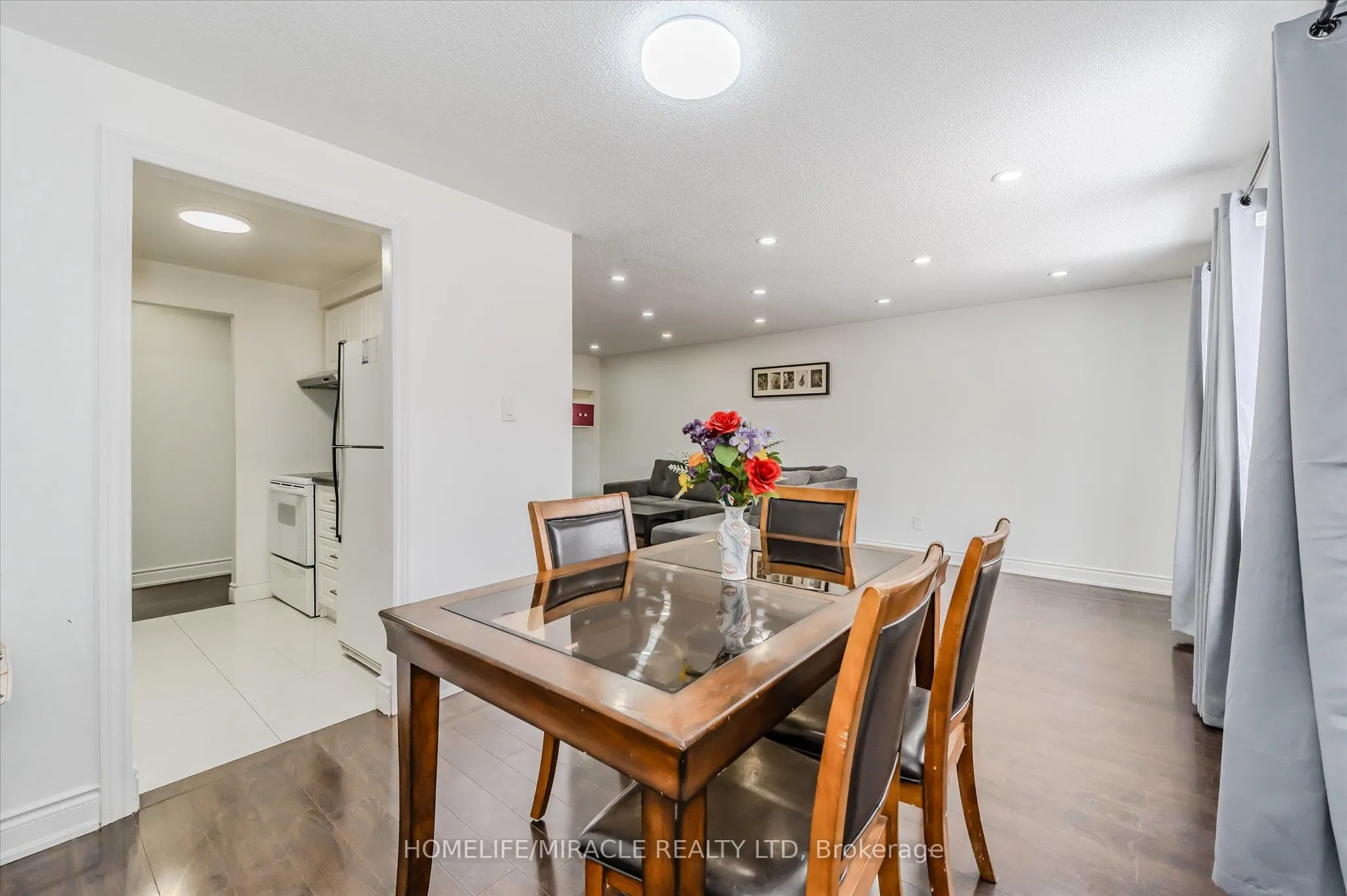 235 Ferguson Avenue, #4