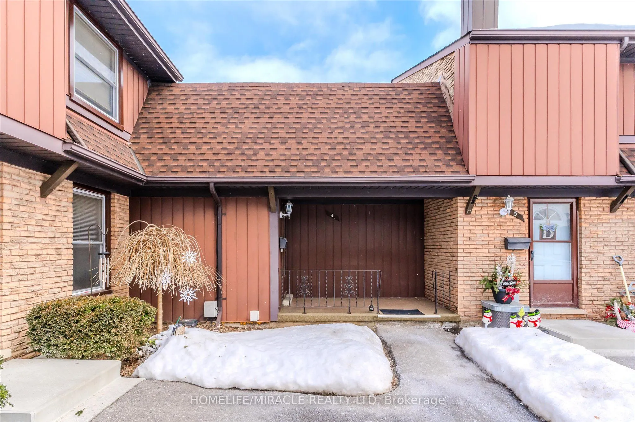 235 Ferguson Avenue, #4