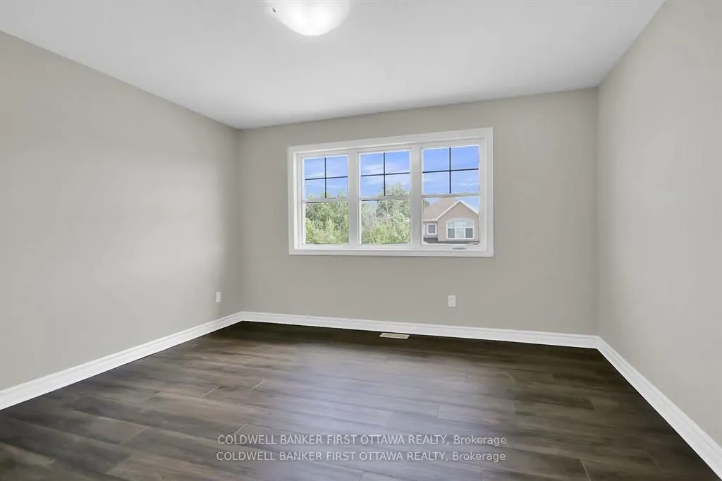 620 SORA Way