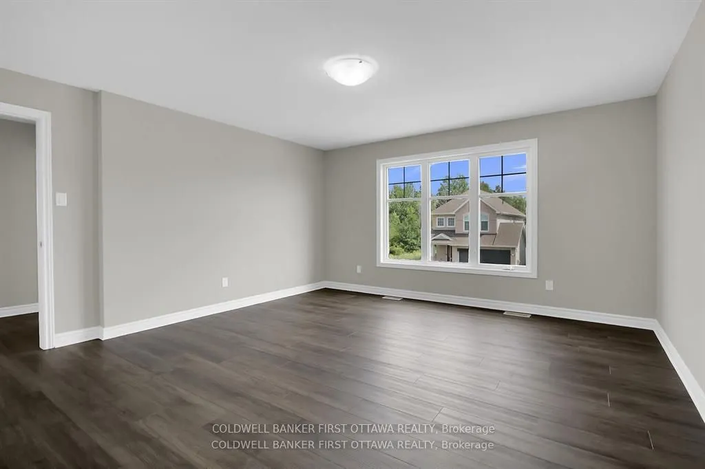 620 SORA Way