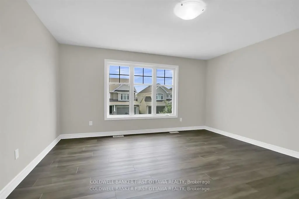 620 SORA Way