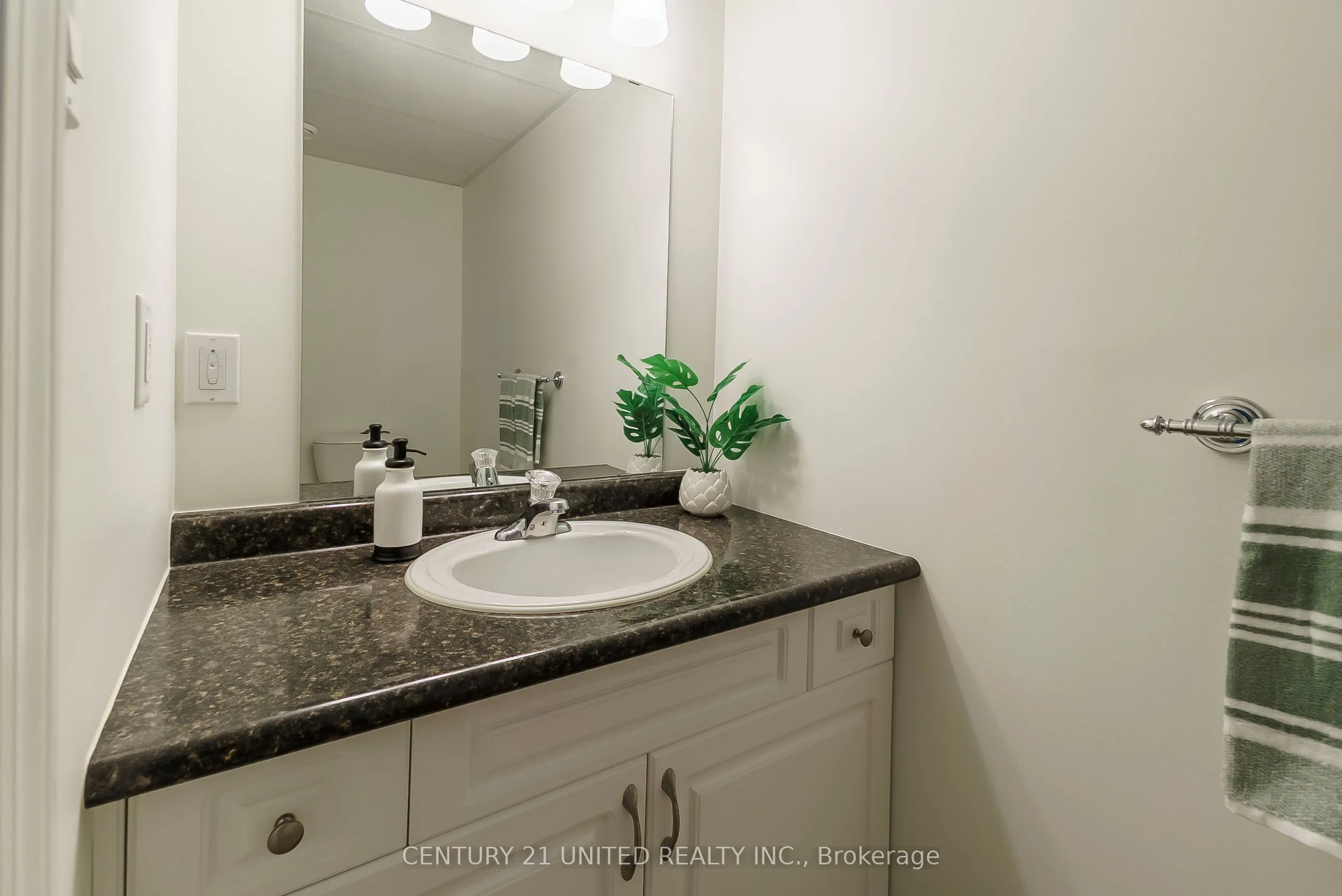 441 Bianco Crescent