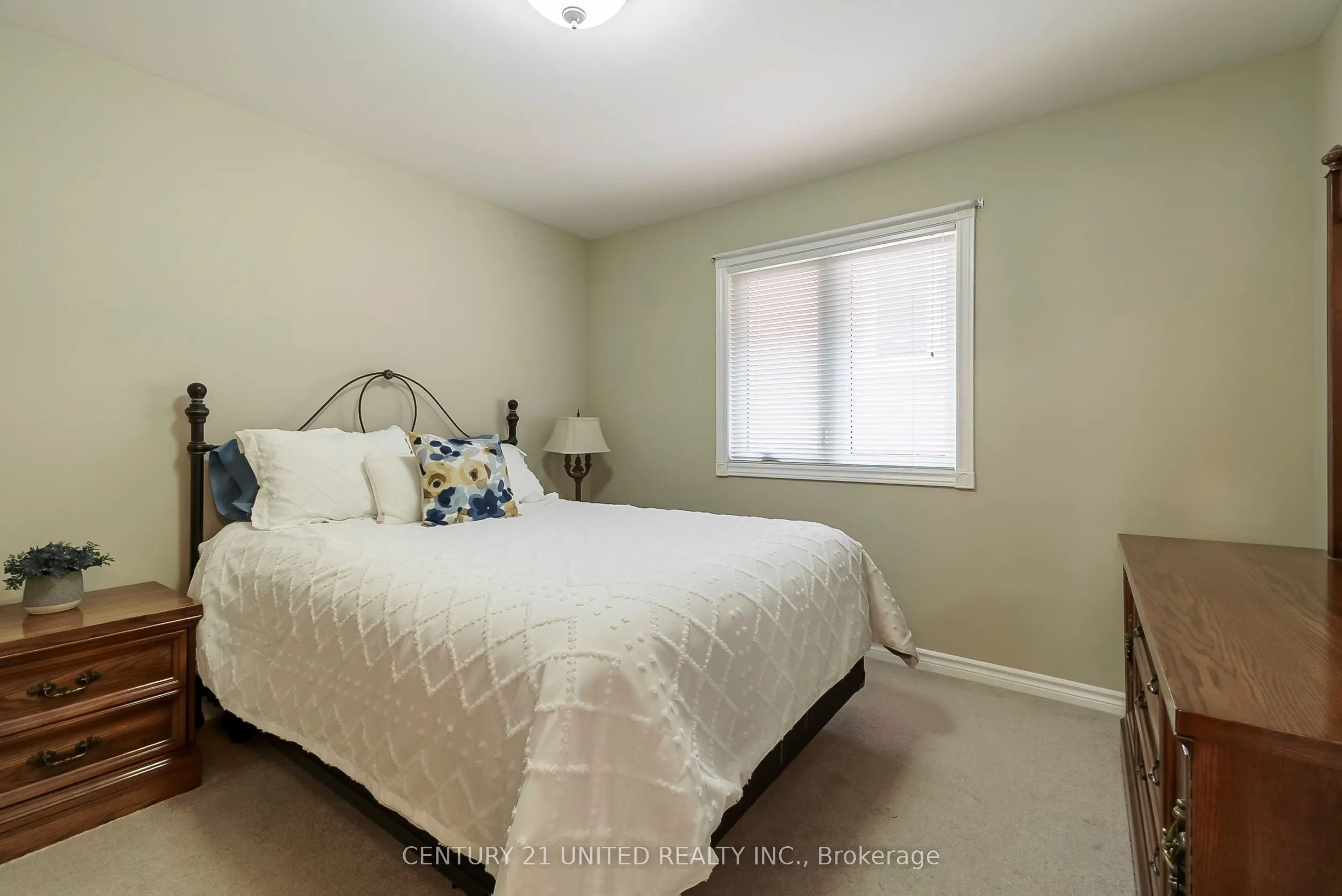 441 Bianco Crescent