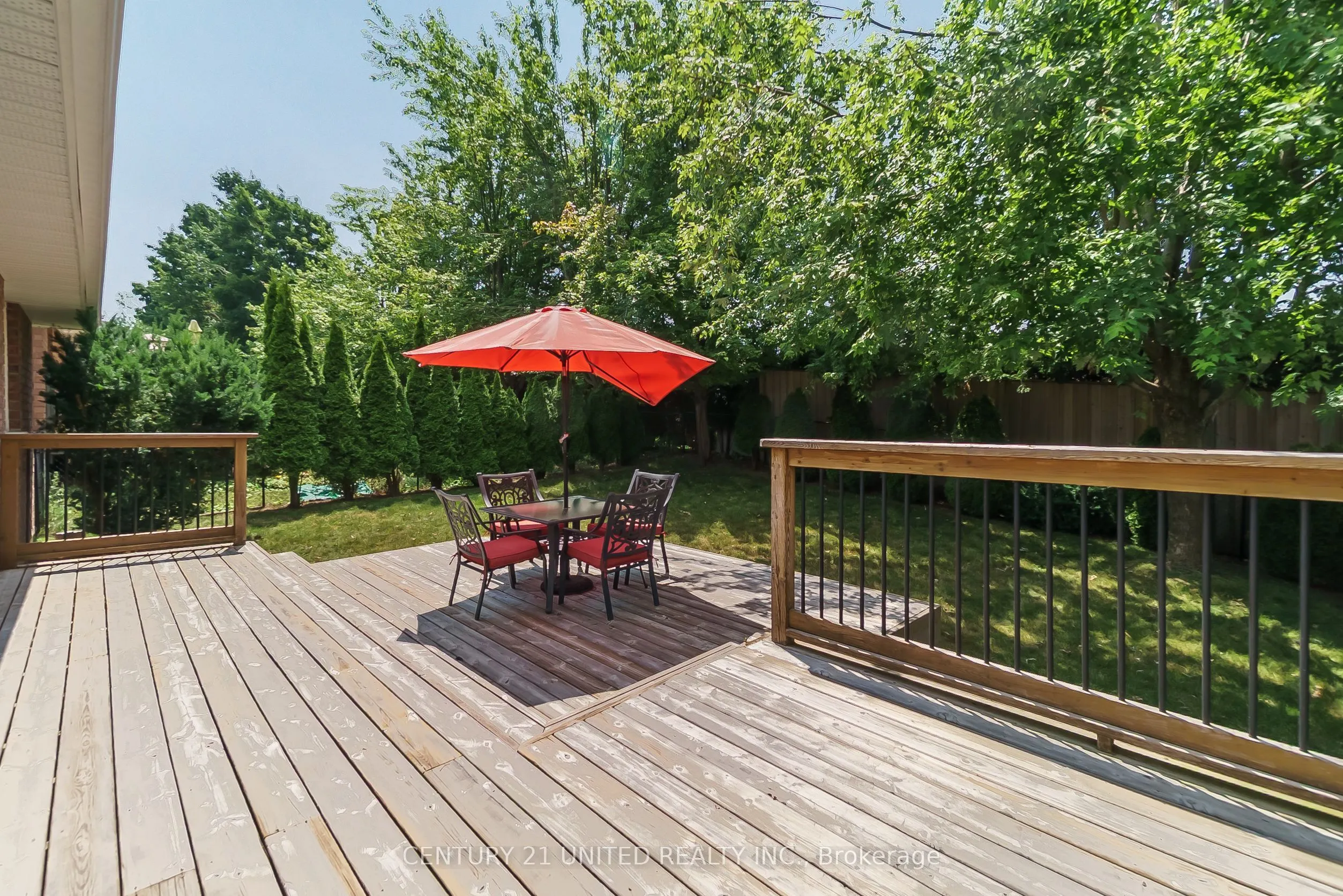 441 Bianco Crescent