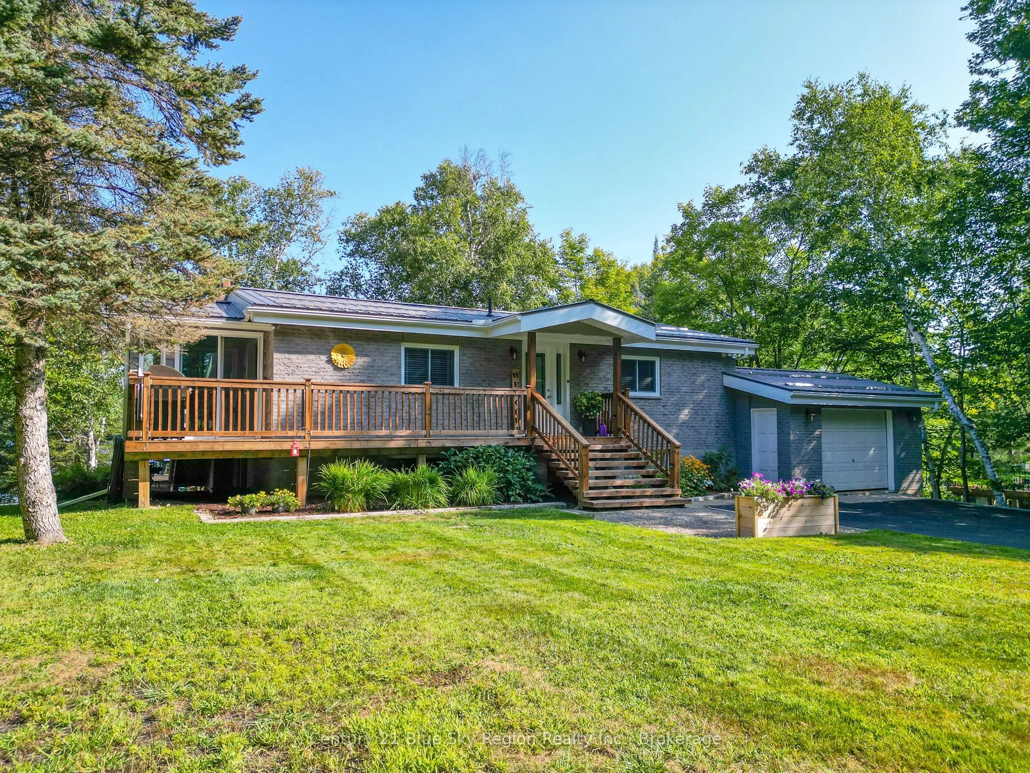 1370 Peninsula Road