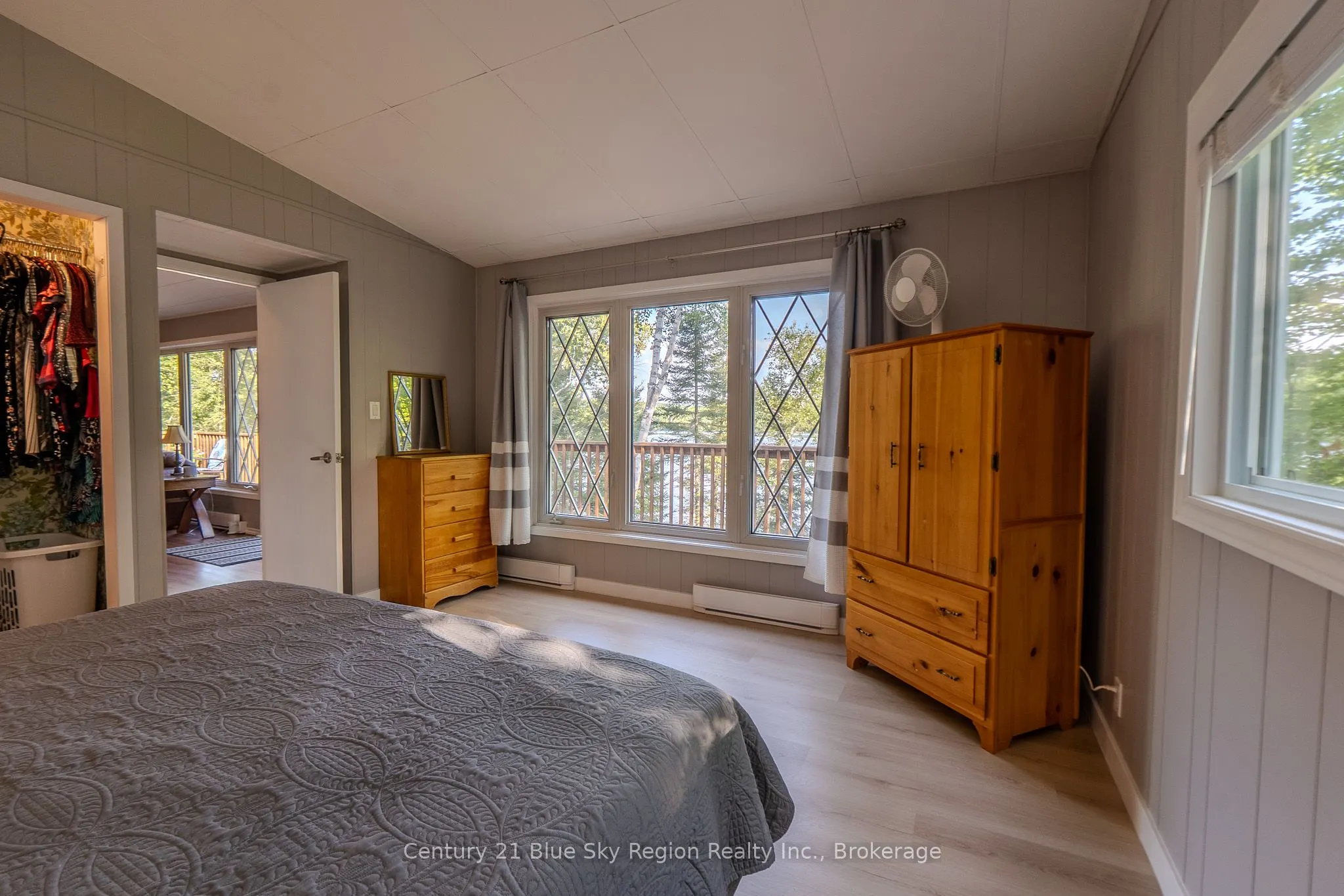 1370 Peninsula Road
