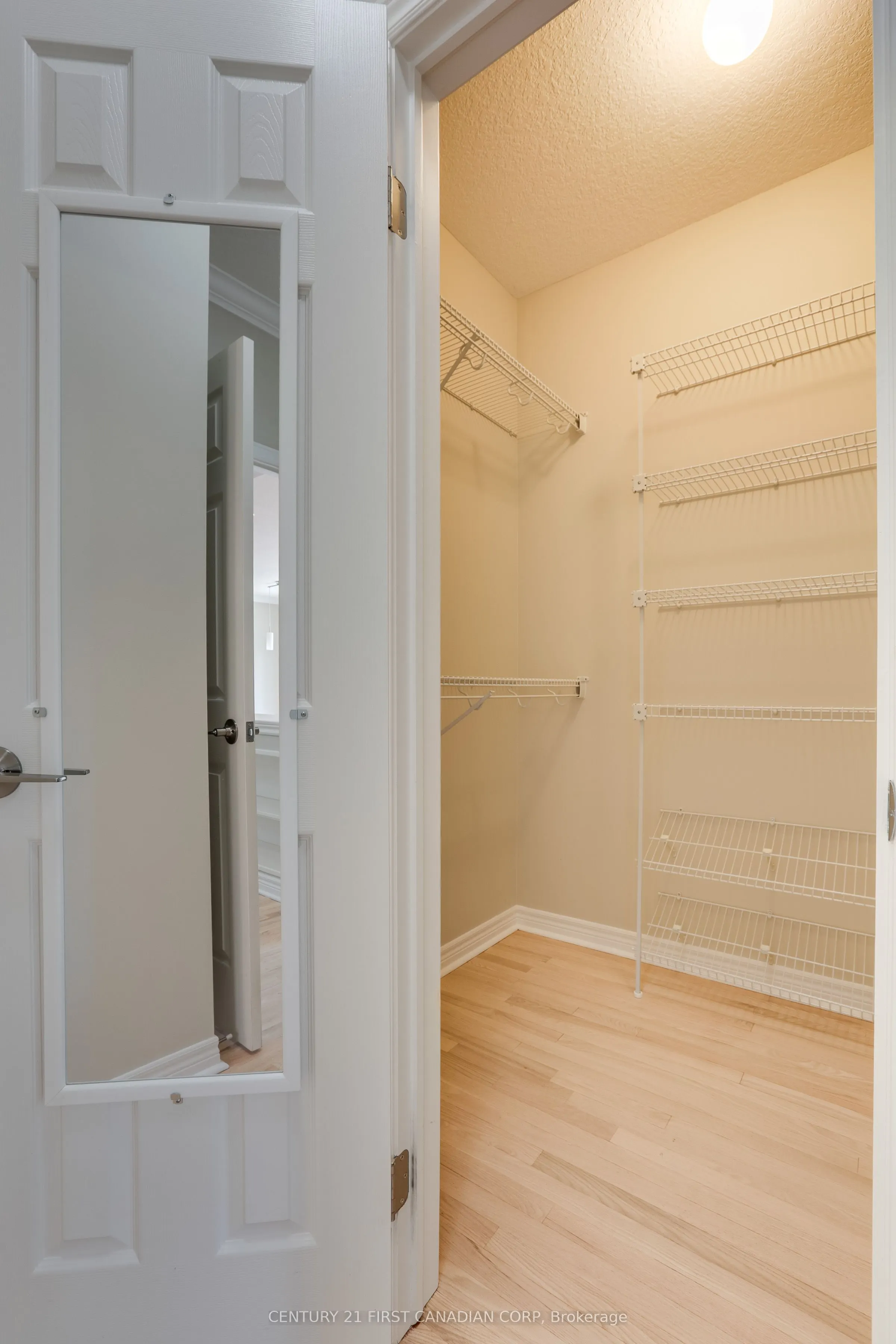 507 Blue Jay Drive, #16