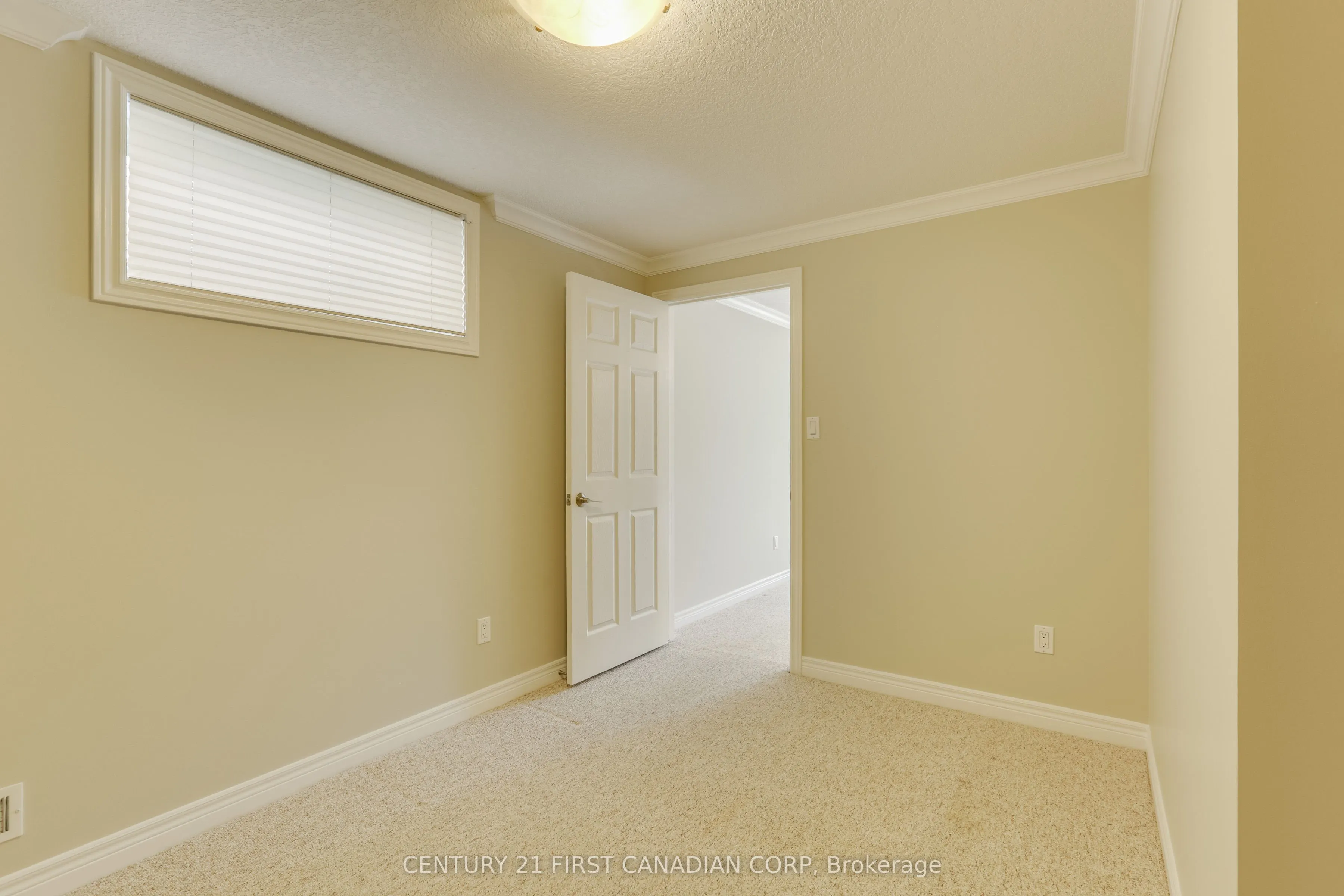 507 Blue Jay Drive, #16