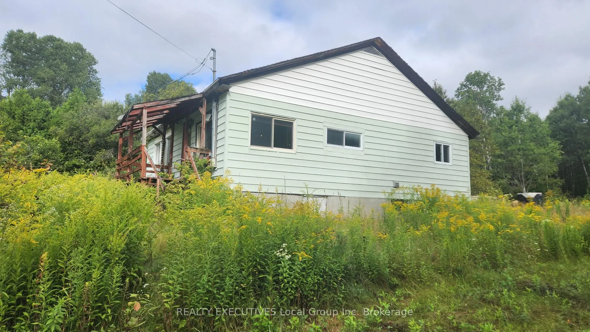8406 Highway 63