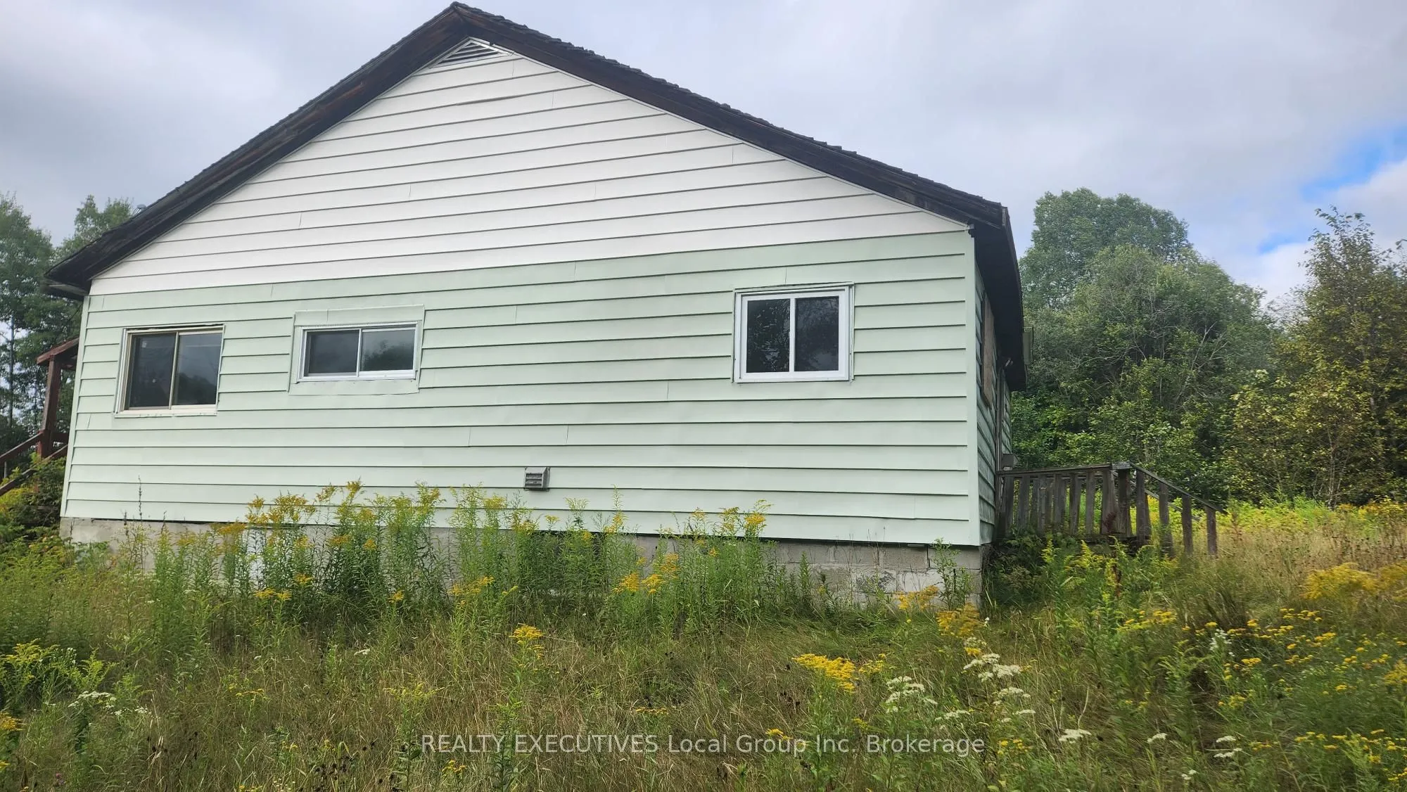 8406 Highway 63