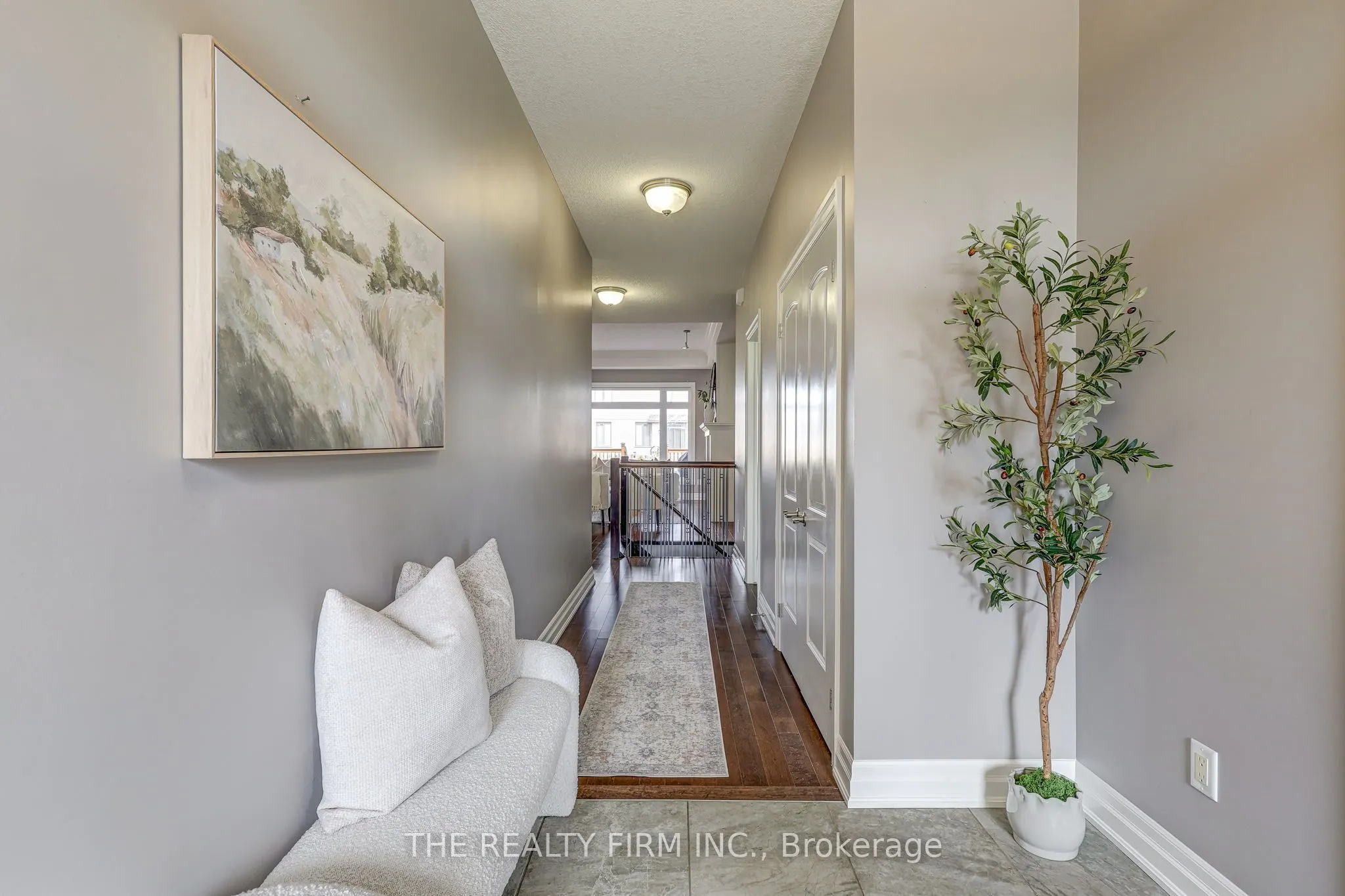 696 Bennett Crescent