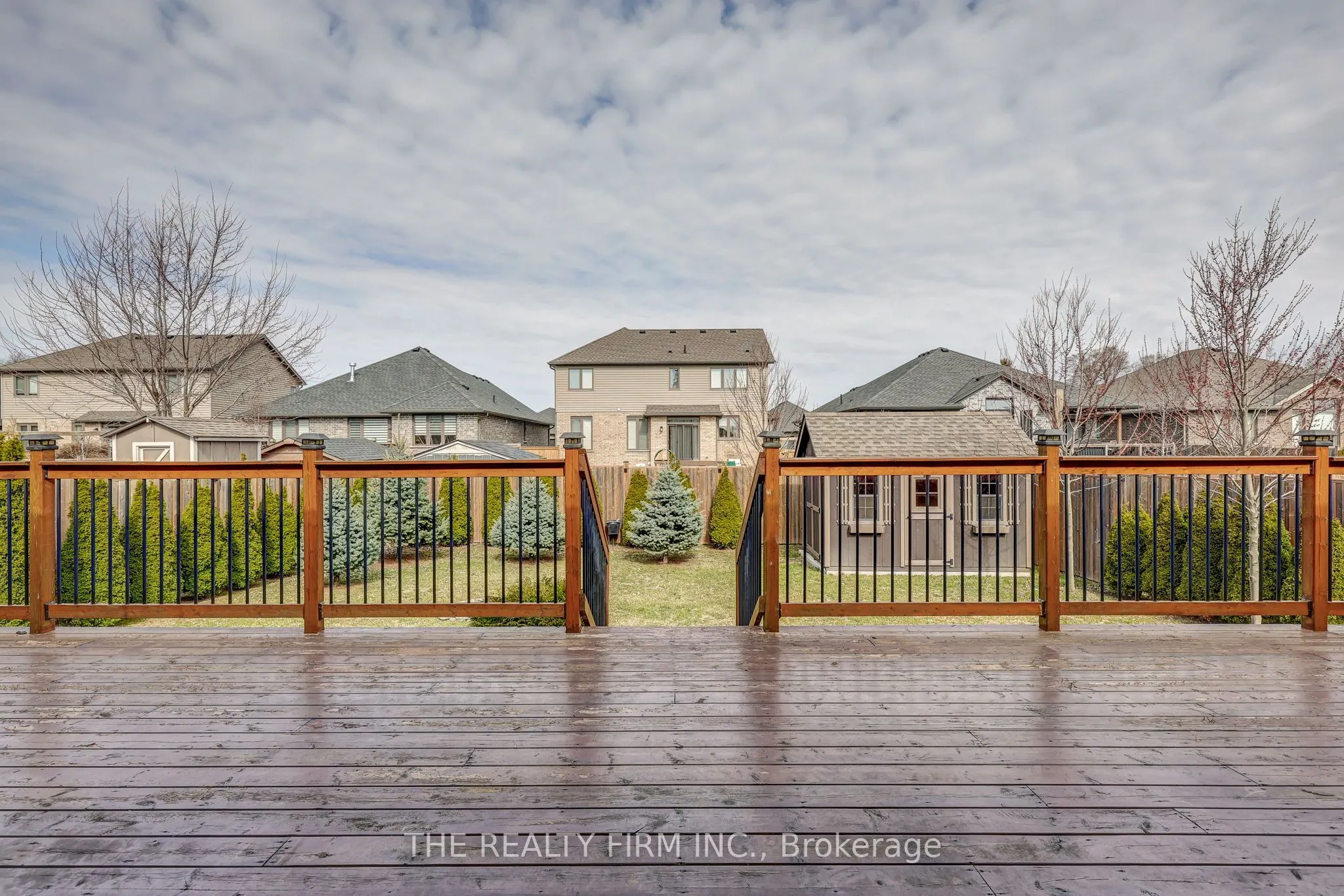 696 Bennett Crescent